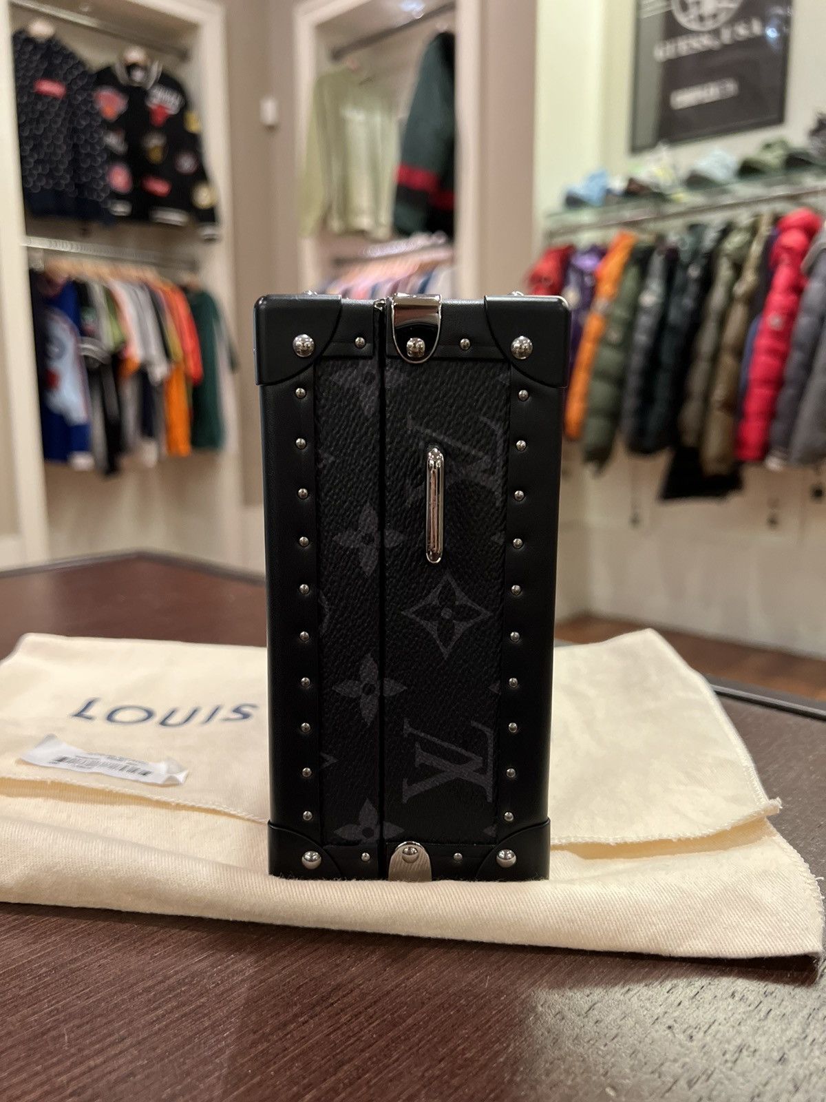 Louis Vuitton Louis Vuitton Clutch Box Monogram Eclipse Side Bag Size ONE SIZE - 3 Thumbnail