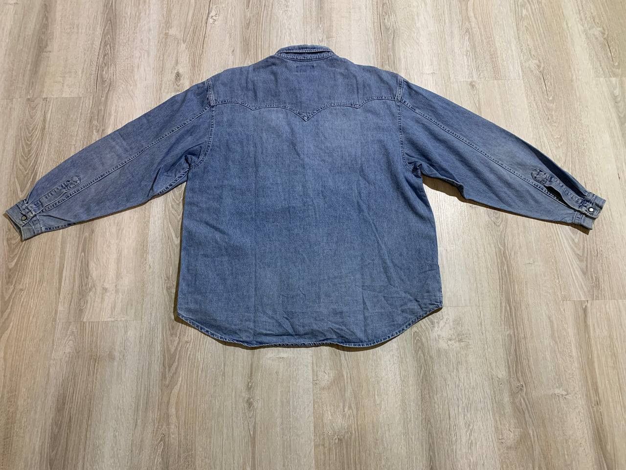 Edwin Mens vintage denim shirt Edwin Size L Size US L / EU 52-54 / 3 - 8 Thumbnail