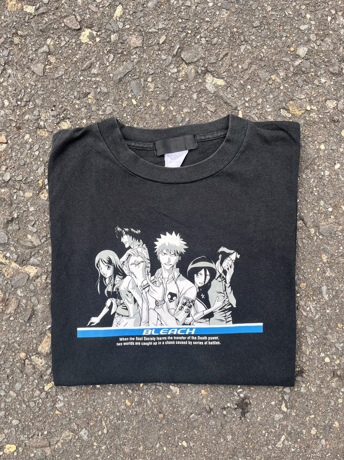 Anime Rare! Vintage Bleach Anime Tshirt Size US L / EU 52-54 / 3 - 1 Thumbnail