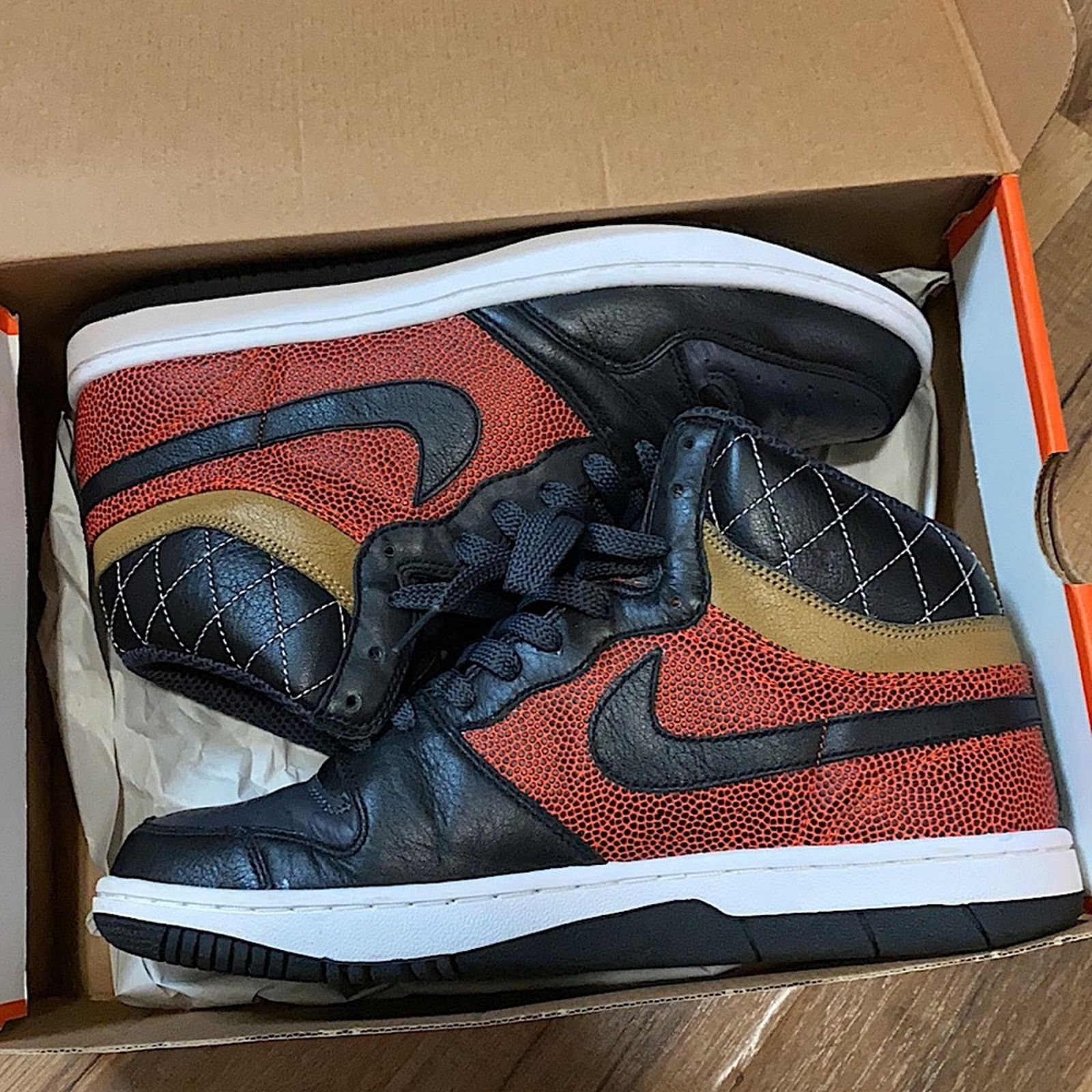Nike 2007 Nike court force high premium Size US 11 / EU 44 - 1 Thumbnail
