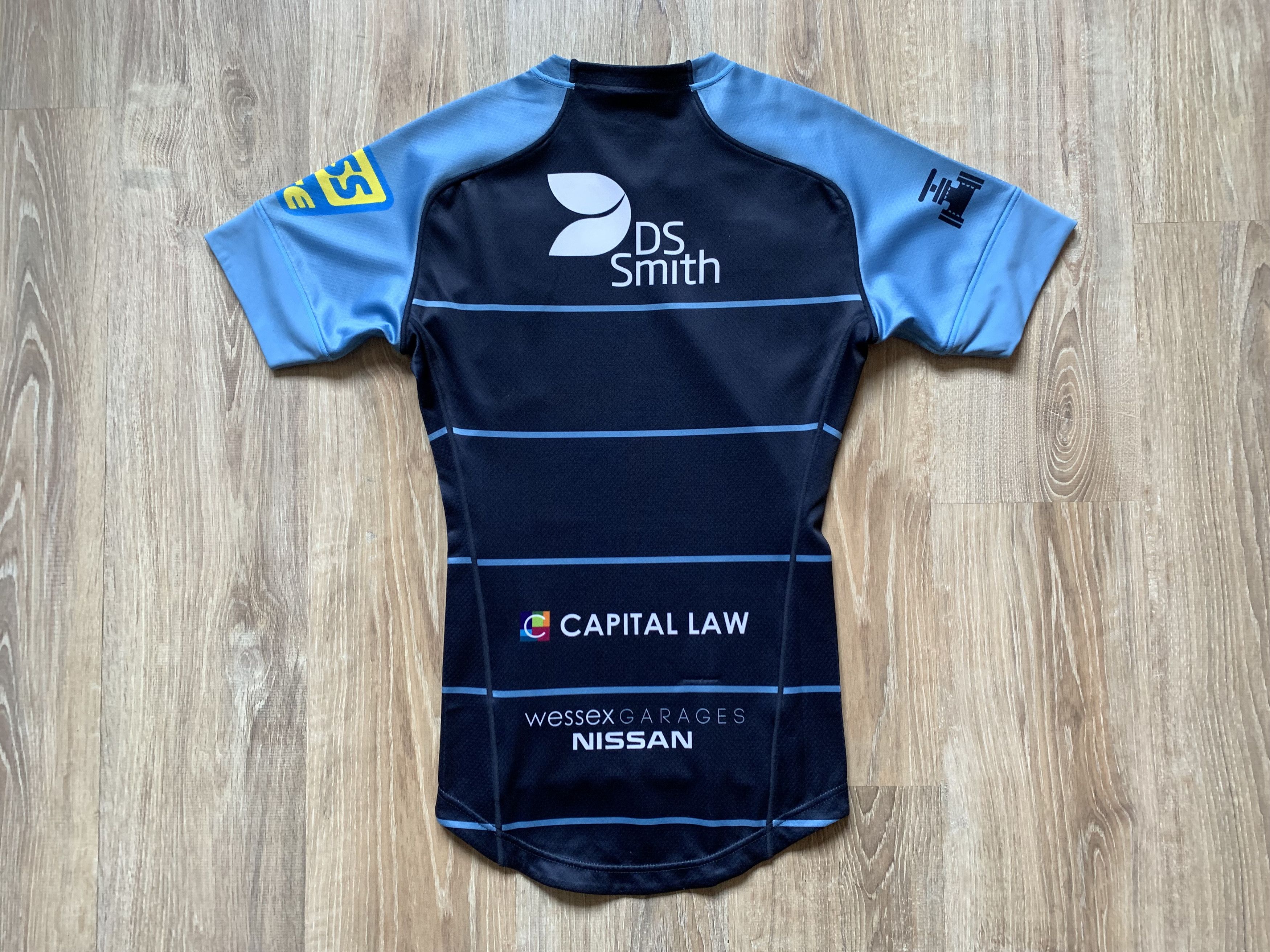 Canterbury of New Zealand Canterbury Cardiff Blues Home Rugby Jersey Size US M / EU 48-50 / 2 - 3 Thumbnail