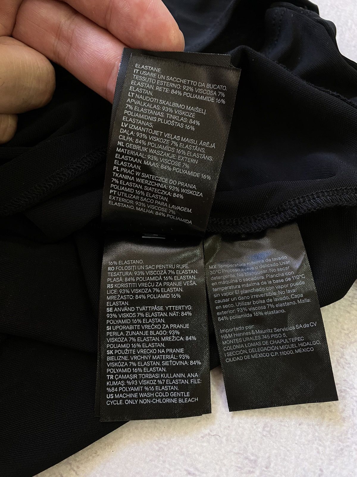 H&M × Mugler Mugler x H&M Knot-detail One-shoulder Black Dress Size XXL Size XXL / US 16-18 / IT 52-54 - 14 Thumbnail