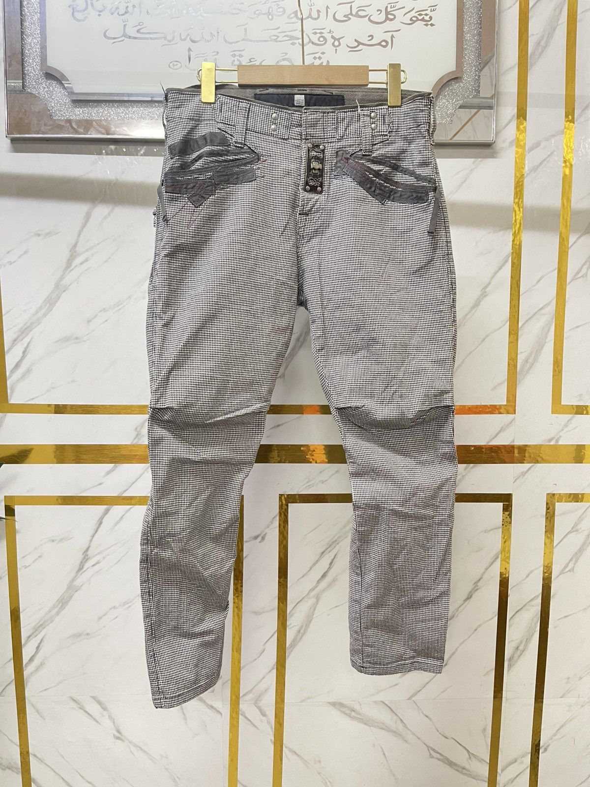 Marithe + Francois Girbaud Marithe + Francois Girbaud Men’s Grey Pants Size US 30 / EU 46 - 1 Thumbnail