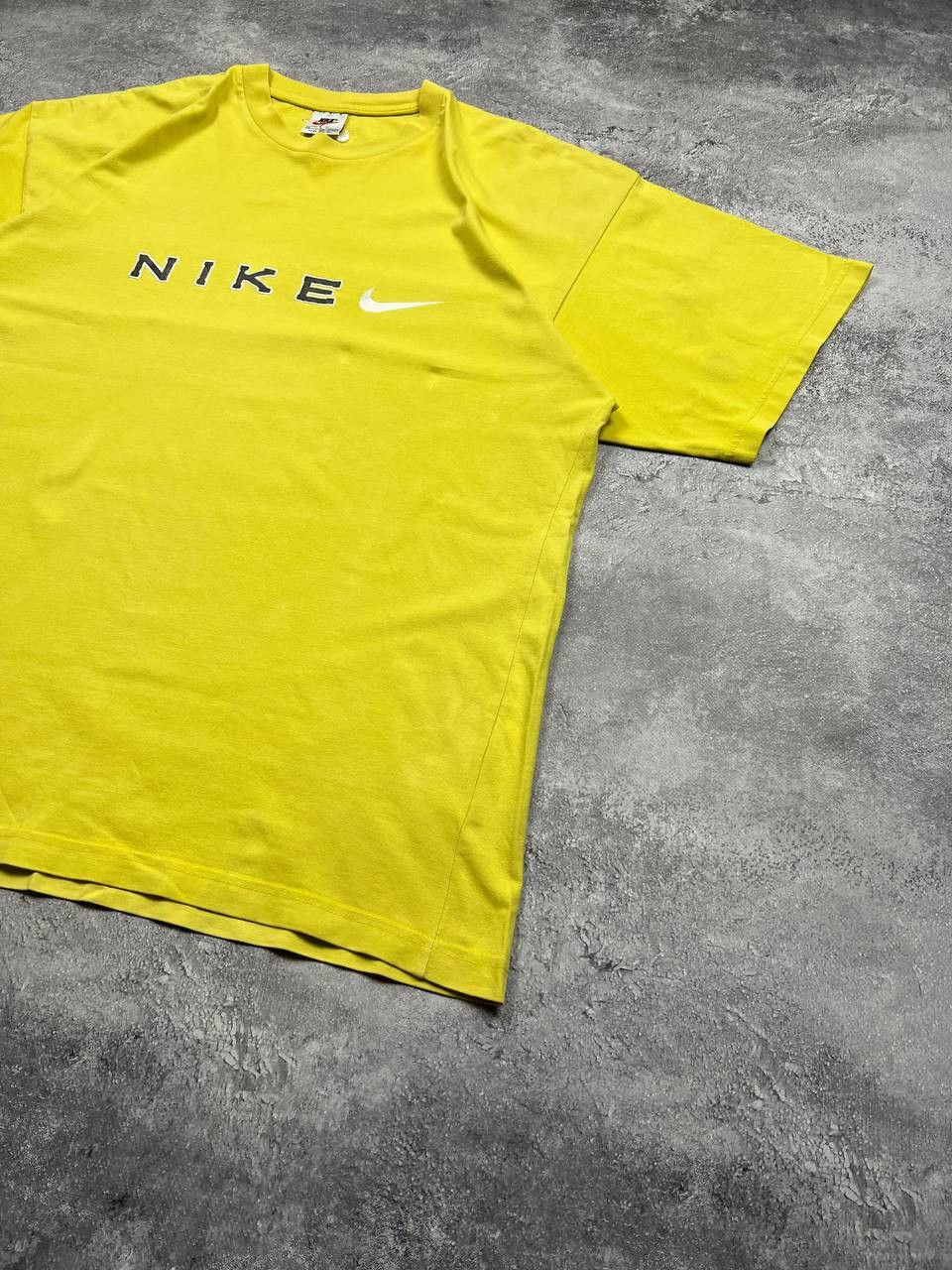 Nike Vintage 90s Nike Big Central Logo Swoosh T-shirt y2k Size US XL / EU 56 / 4 - 3 Thumbnail