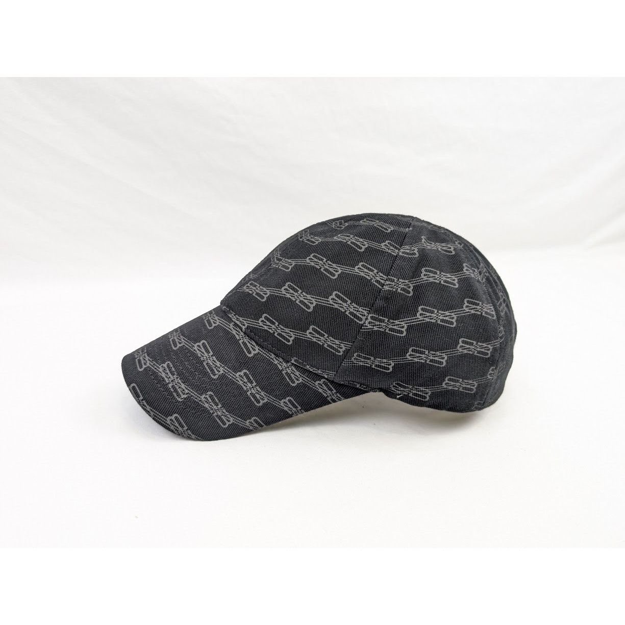 Balenciaga o1rshd1 Size: L / BB Monogram Hat/Cap in Black Size ONE SIZE - 12 Thumbnail