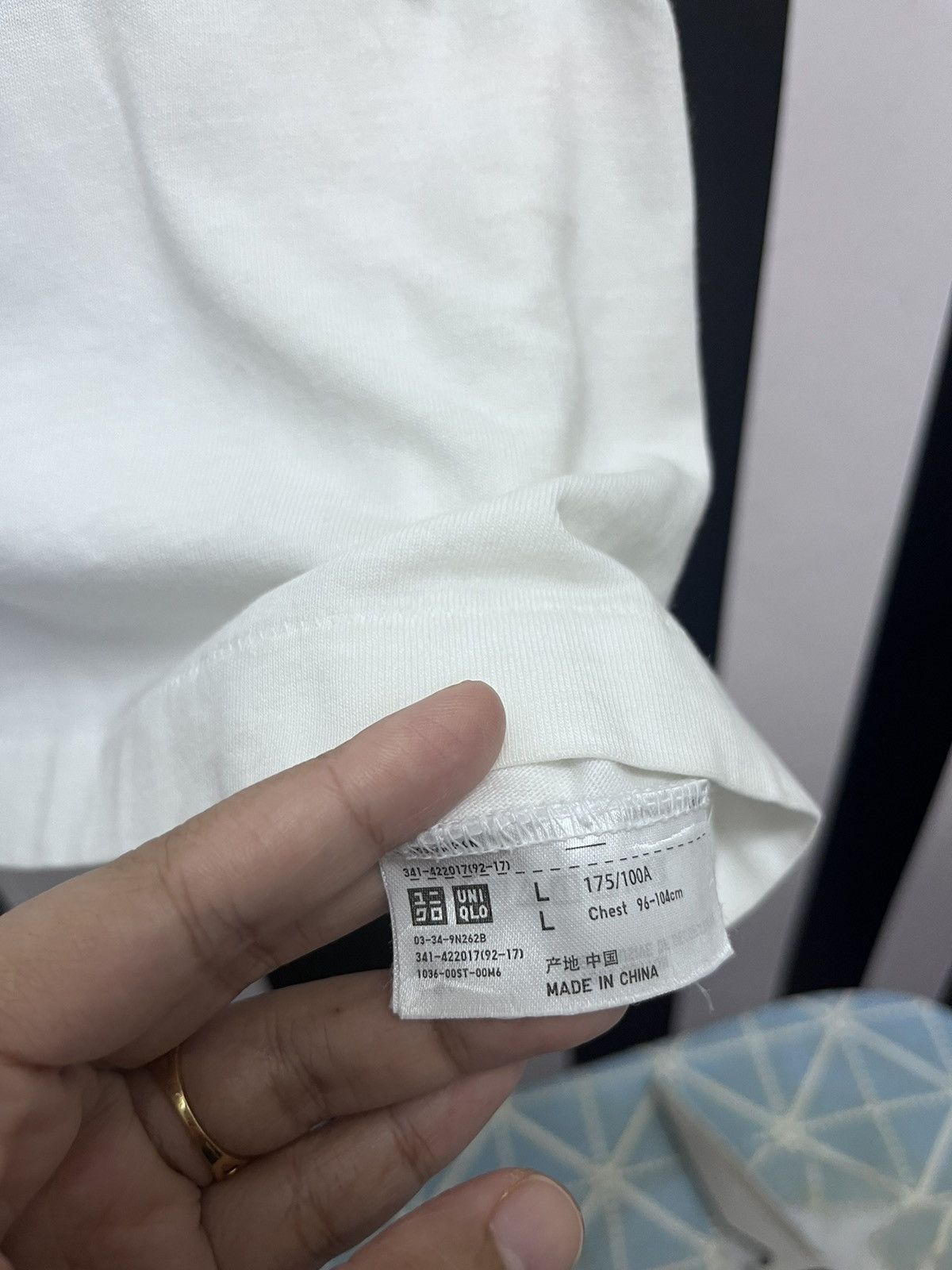 Kaws × Uniqlo Medium UT White Pink BFF Tee Shirt Plush Figure First Size US L / EU 52-54 / 3 - 5 Thumbnail