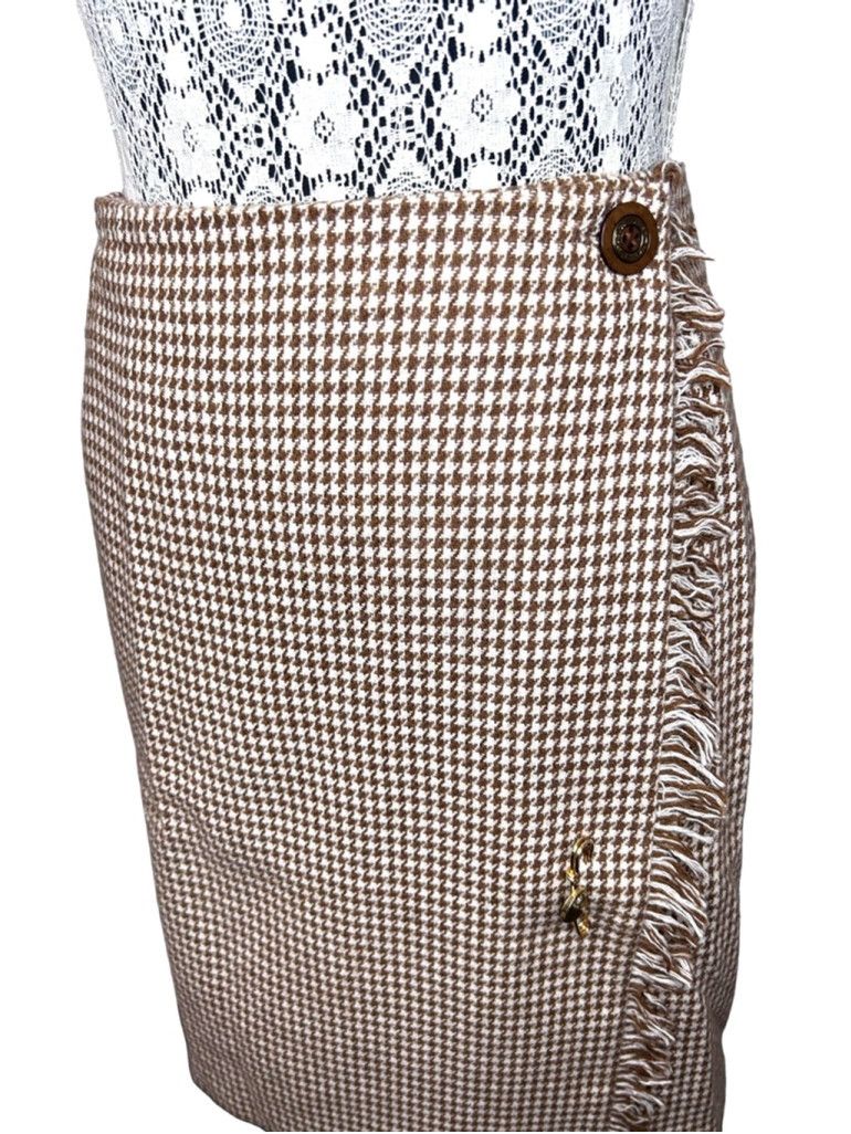 Other Vintage 80s above knee plaid, kilt Skirt, M, Brown and White Size 32" / US 10 / IT 46 - 2 Thumbnail
