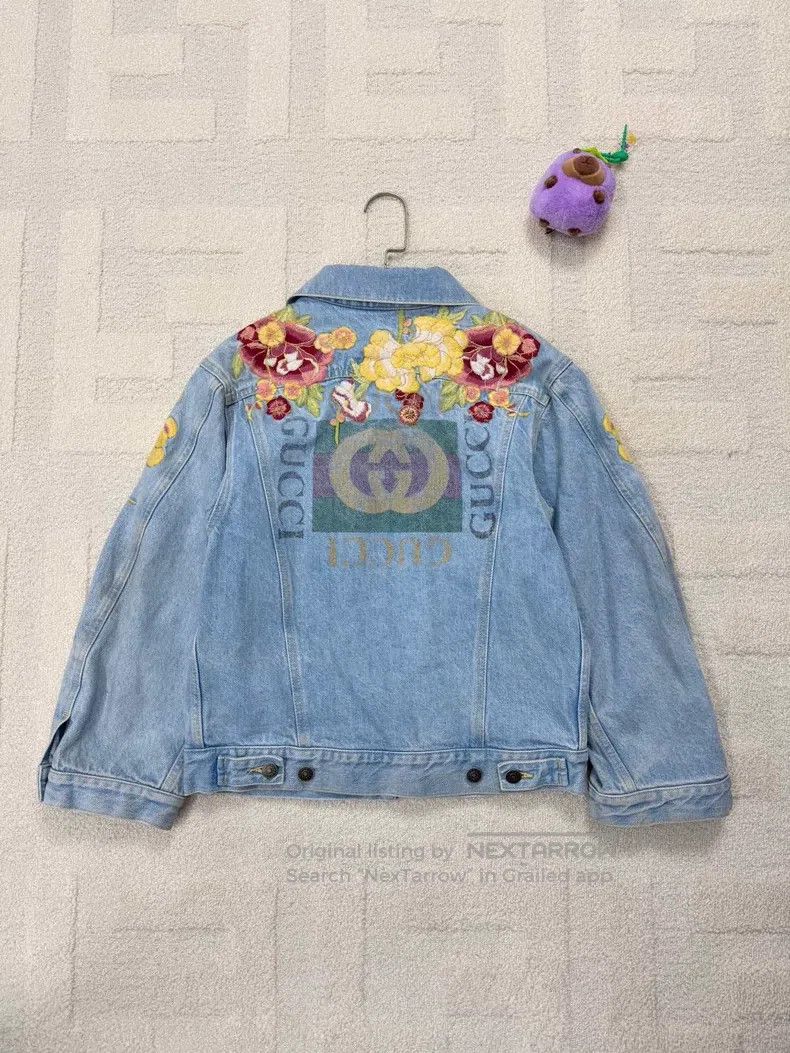 Gucci Gucci Logo printed denim jacket with blue embroidered patt Size US XXS / EU 40 - 2 Thumbnail