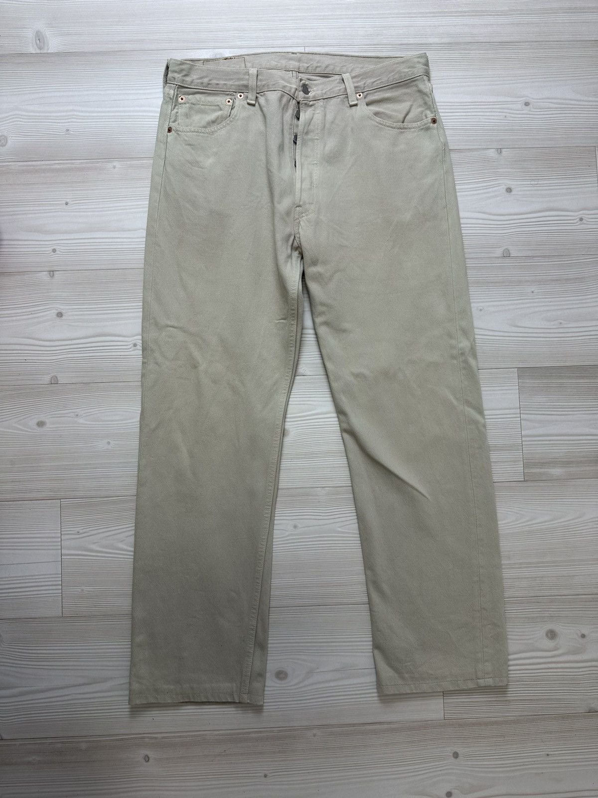 Levi's × Levi's Vintage Clothing × Vintage Beige Levi’s vintage jeans 501 96’ 36/32 Size US 36 / EU 52 - 1 Thumbnail