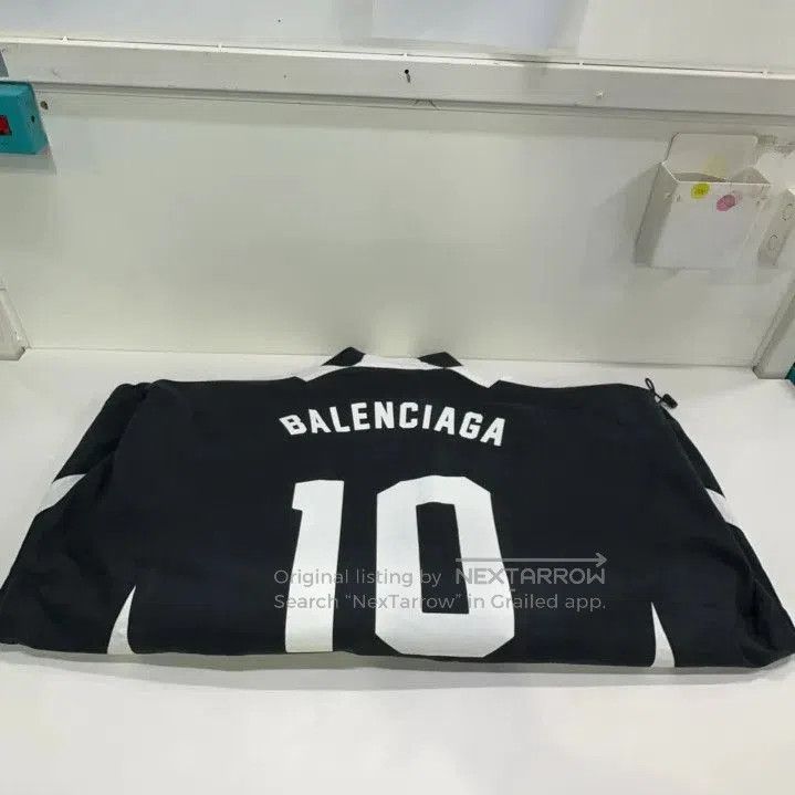 Balenciaga Balenciaga Black Embroidered Logo Long Sleeve Jacket. Size US L / EU 52-54 / 3 - 8 Thumbnail