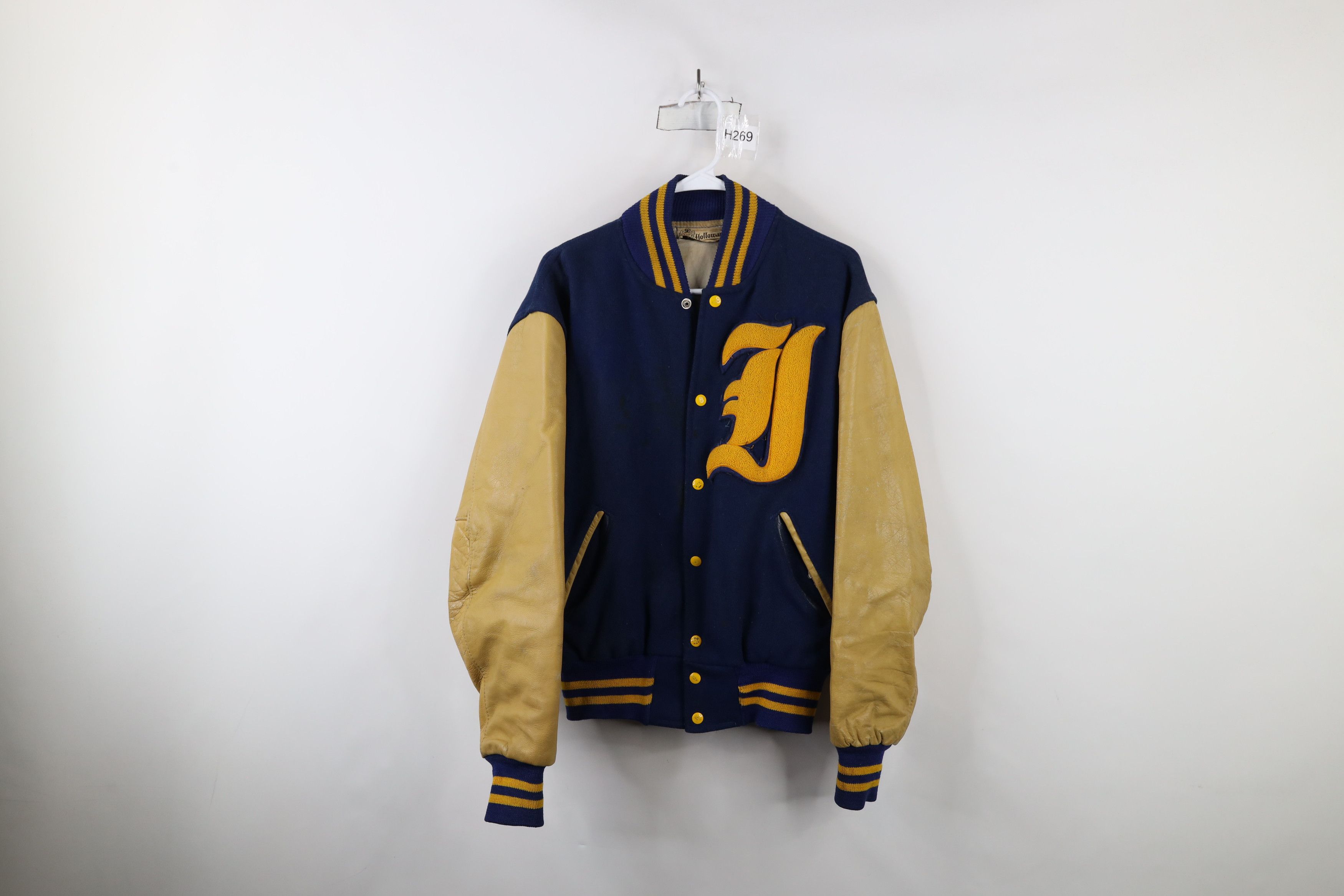 Vintage Vintage 70s Streetwear Leather Varsity Letterman Jacket USA Size US XL / EU 56 / 4 - 1 Thumbnail