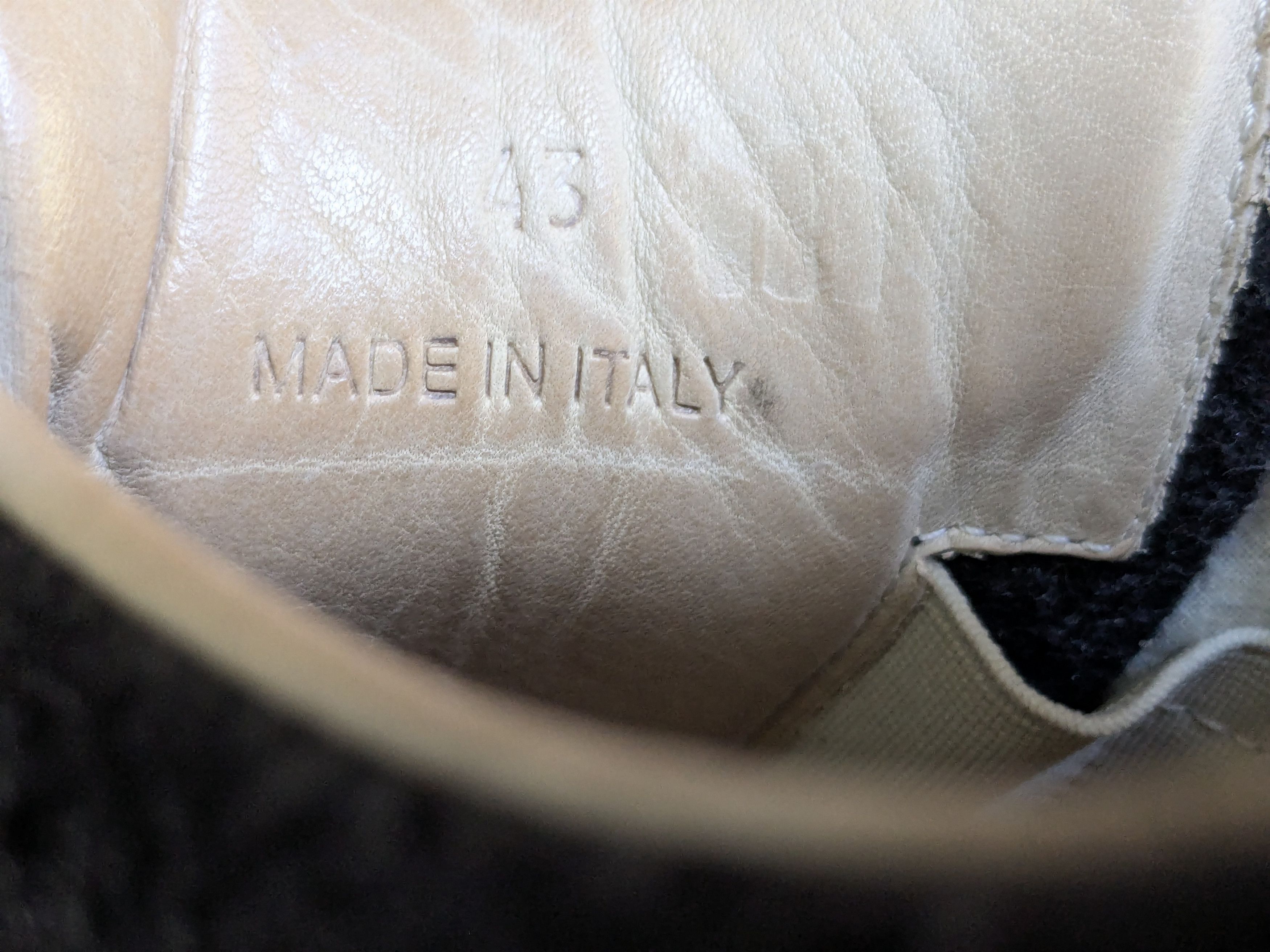 Maison Margiela Maison Margiela Replica GAT Gray Wool 10 43 Low Tops Gum Size US 10 / EU 43 - 13 Thumbnail
