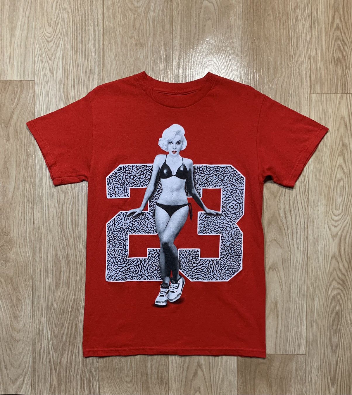 Vintage Popular Poison 23 Girl Babe Bikini T-Shirt Size US S / EU 44-46 / 1 - 1 Thumbnail