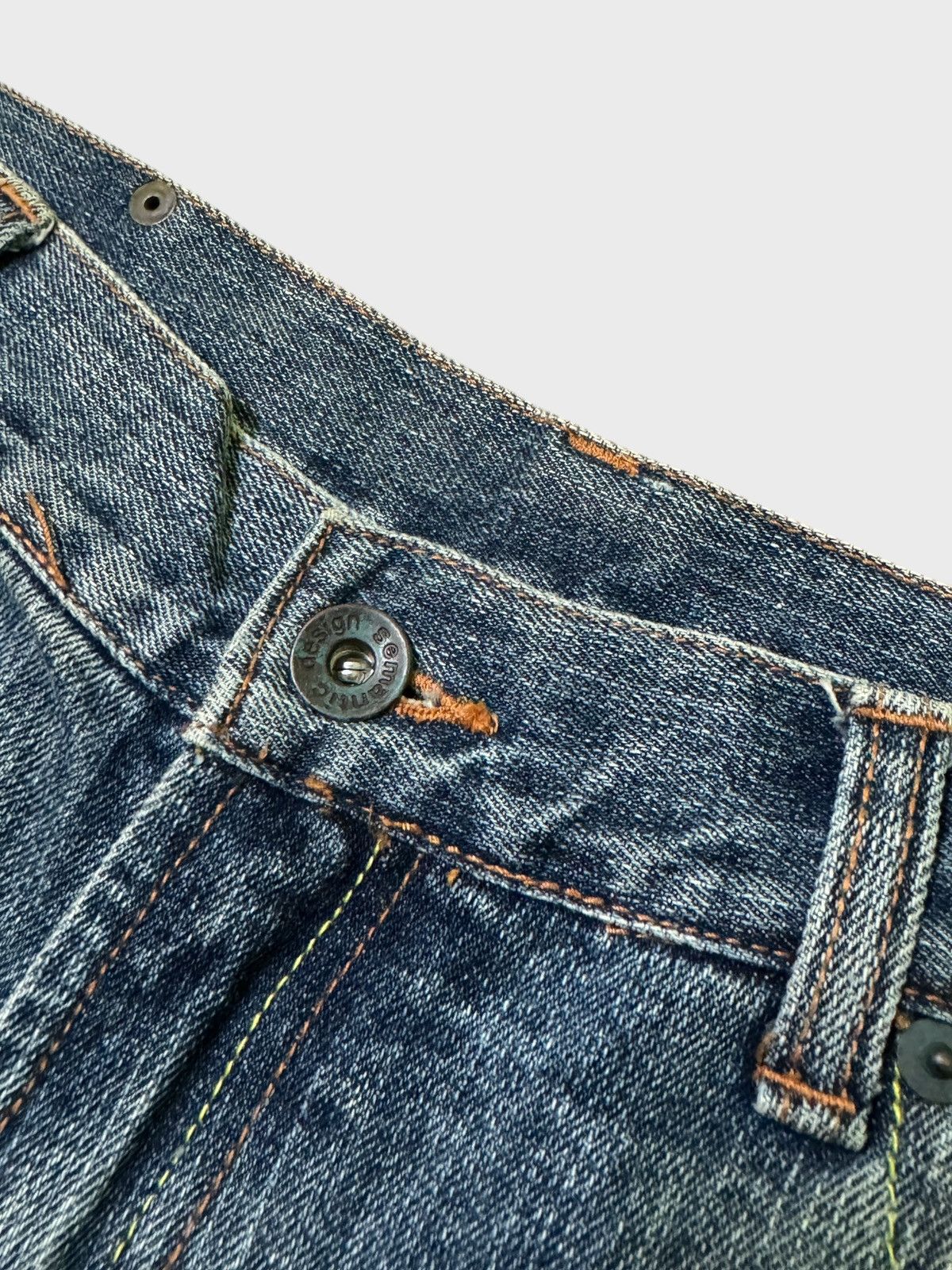 Hysteric Glamour FLARED SEMANTIC DESIGN CROSS EMBROIDERED STYLE DENIM Size US 31 - 10 Thumbnail