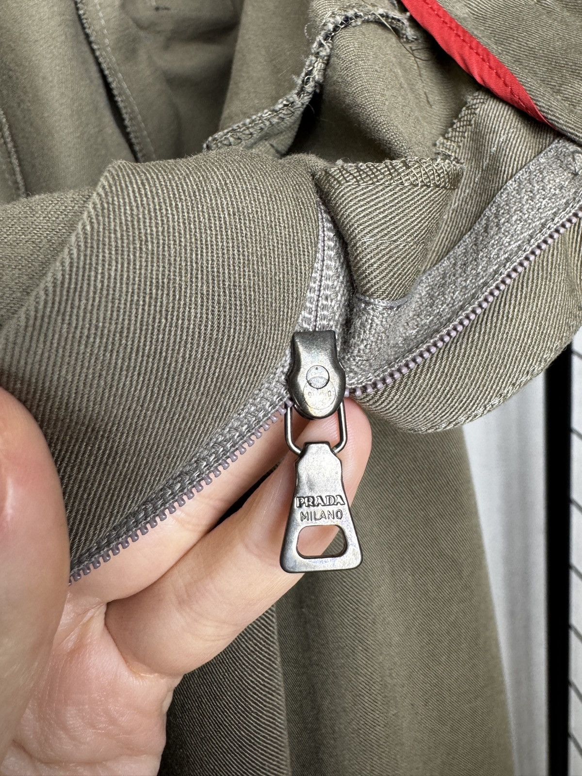 Prada Prada Milano Linea Rossa vintage khaki green chino pants Size US 32 / EU 48 - 8 Thumbnail
