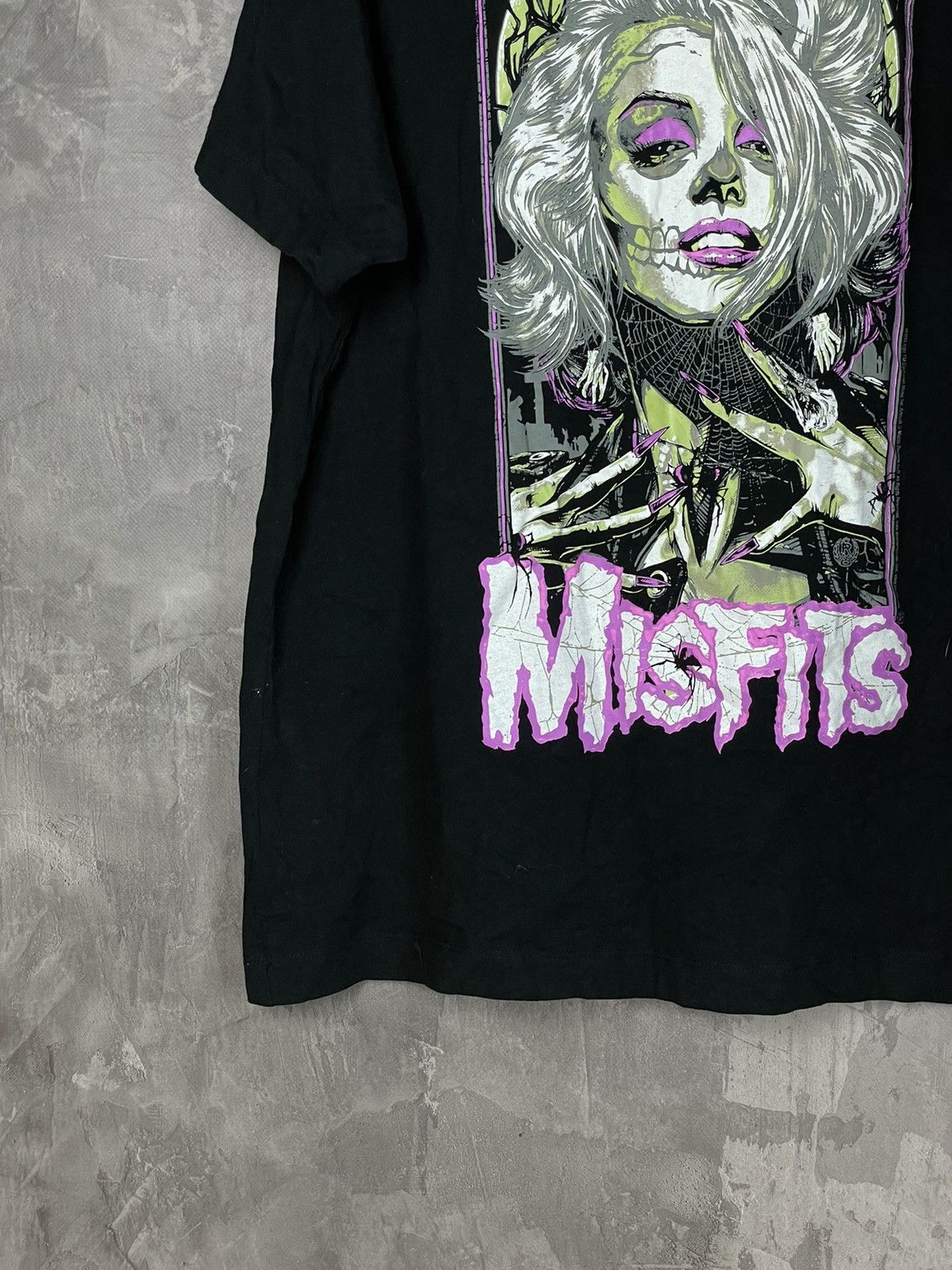 Band Tees × Misfits × Vintage Vintage Misfits Sexy Girl Logo Y2K Metal Band T-shirt Size US XXL / EU 58 / 5 - 5 Thumbnail