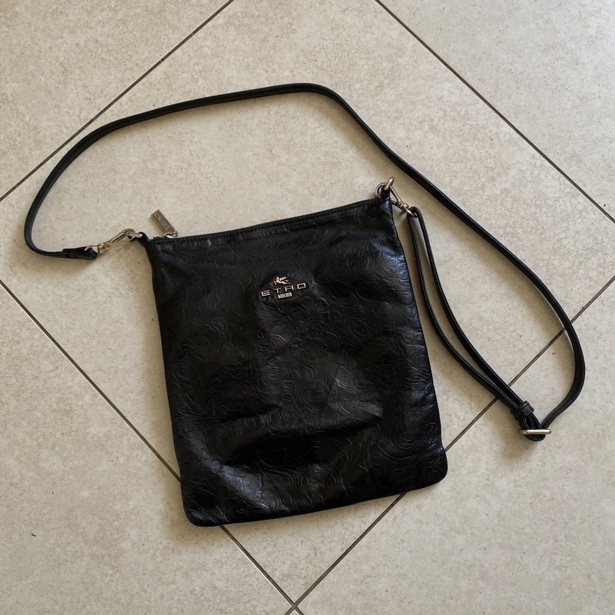 Etro Etro Milano Paisley Embossed Leather Crossbody Bag Size ONE SIZE - 1 Thumbnail