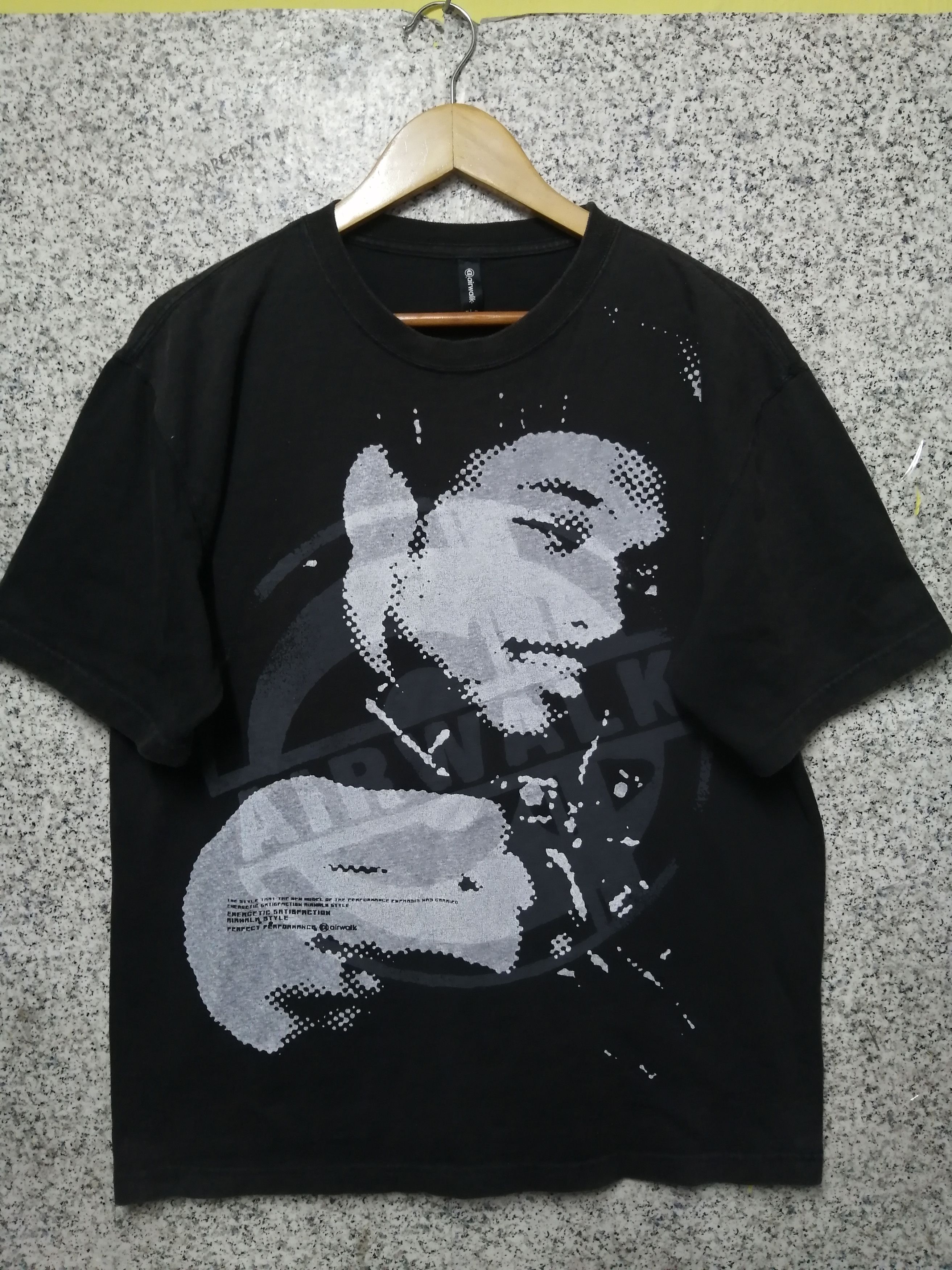 Band Tees × Rap Tees × Vintage 🔥 Rare 🔥VINTAGE AIRWALK VERY RARE Size US L / EU 52-54 / 3 - 1 Thumbnail
