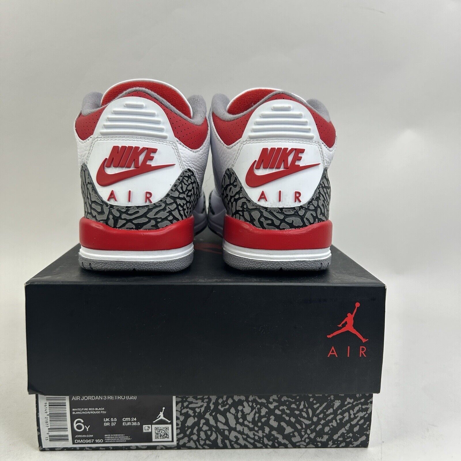 Nike Nike Air Jordan 3 Retro GS “Fire Red” 2024 Size US 7.5 / IT 37.5 - 4 Thumbnail