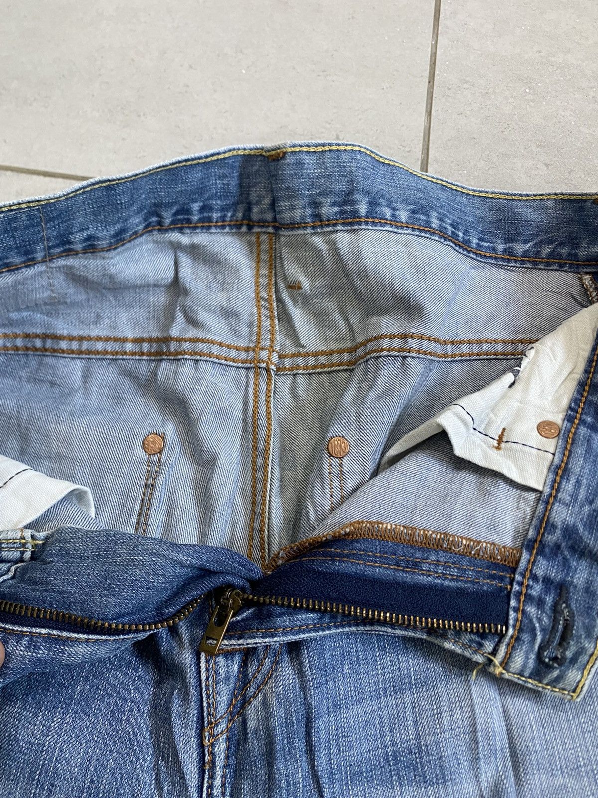 Levi's LEVIS 504 Size US 35 - 18 Thumbnail