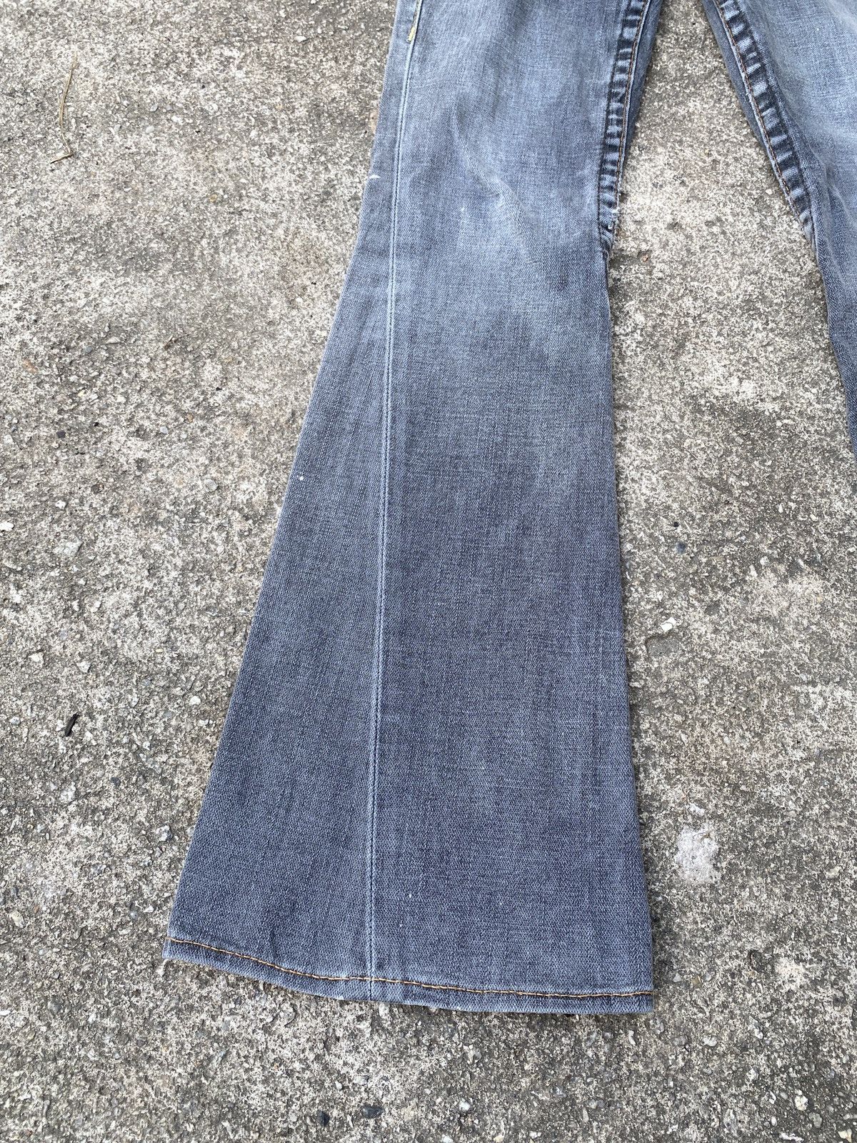 Japanese Brand × Le Grande Bleu (L.G.B.) × True Religion True Religion Flare Distressed Denim Size 26" / US 2 / IT 38 - 6 Thumbnail