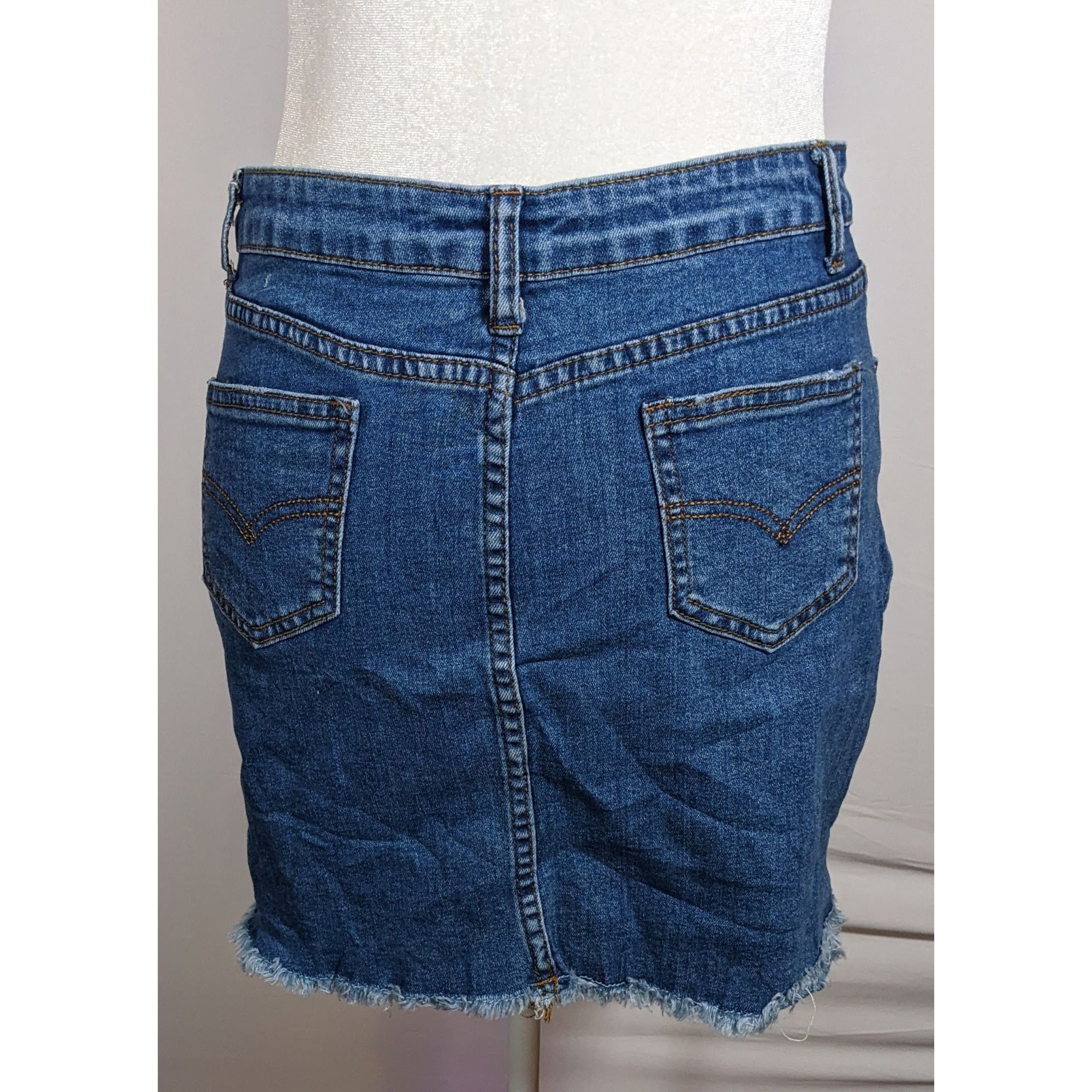 ZAFUL Zaful Blue Denim Mini Skirt With Frayed Edges Size 28" / US 6 / IT 42 - 5 Thumbnail
