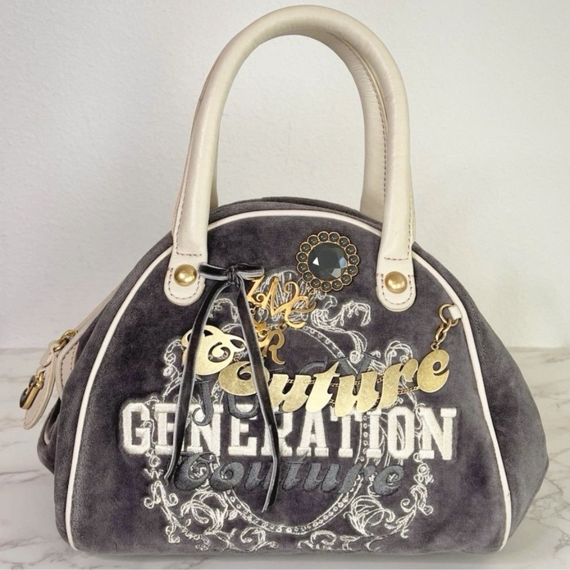 ヴィンテージ Juicy Couture カンガルーポケット small