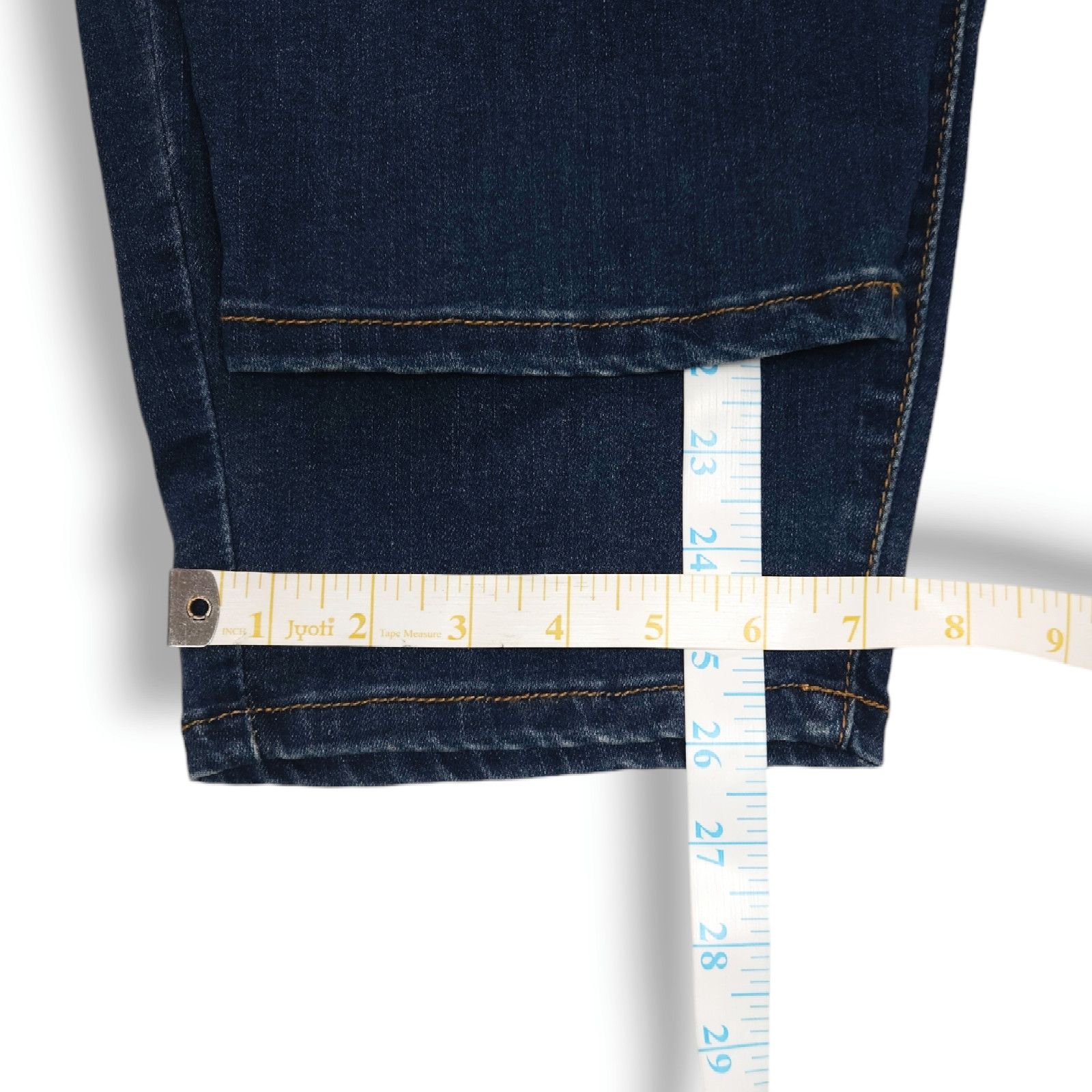 Bebe EUC Bebe Heartbreaker Skinny Legging Jeans Sz. 22Wx26 Size 40" / US 18 - 10 Thumbnail