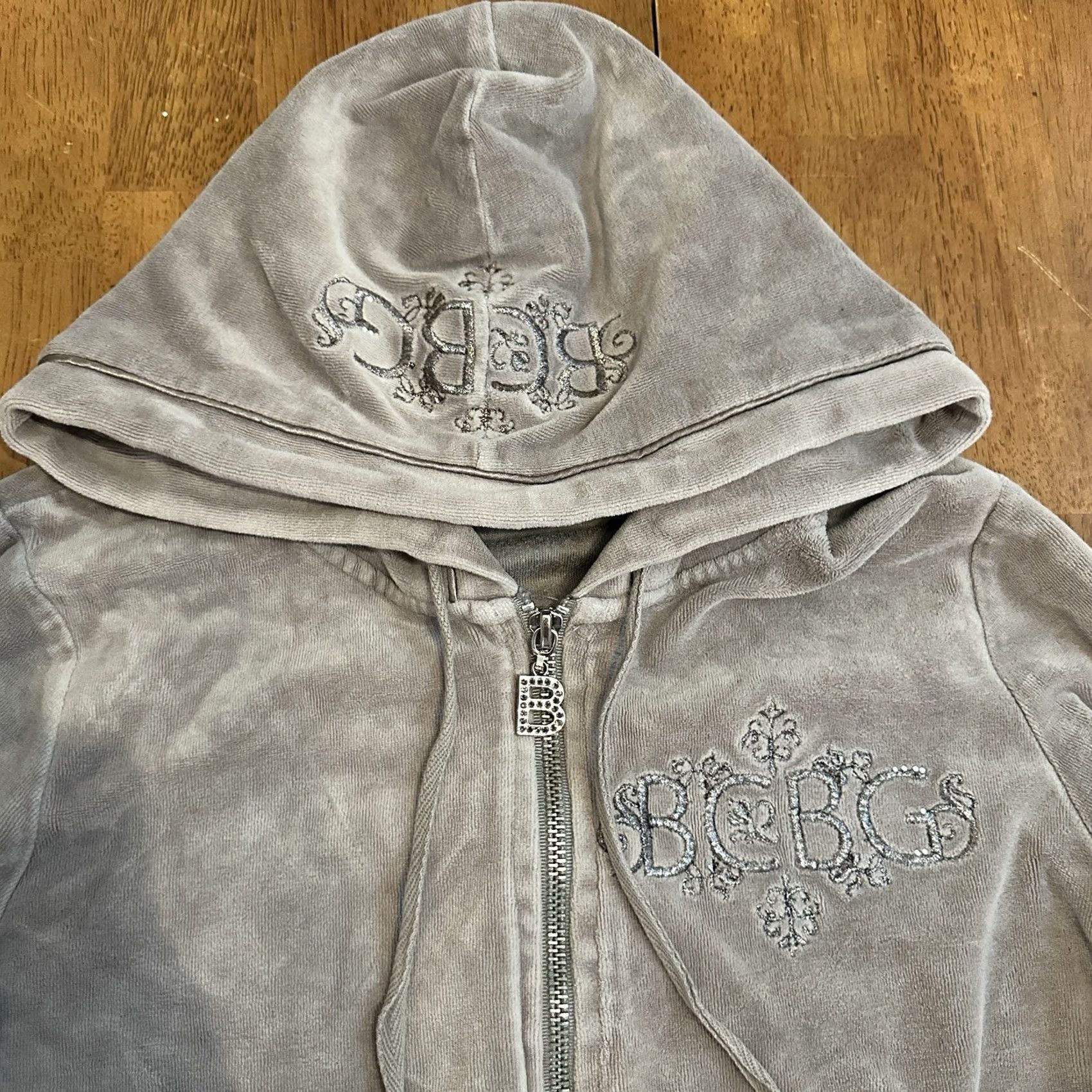 Bcbgmaxazria Vintage BCBG Y2K Embroidered Full Zip Hoodie Sweatshirt Large Size L / US 10 / IT 46 - 2 Thumbnail