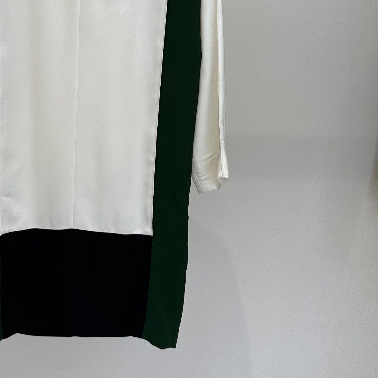 Celine Celine Silk Round-neck Long-sleeve Dress Size XS / US 0-2 / IT 36-38 - 4 Thumbnail