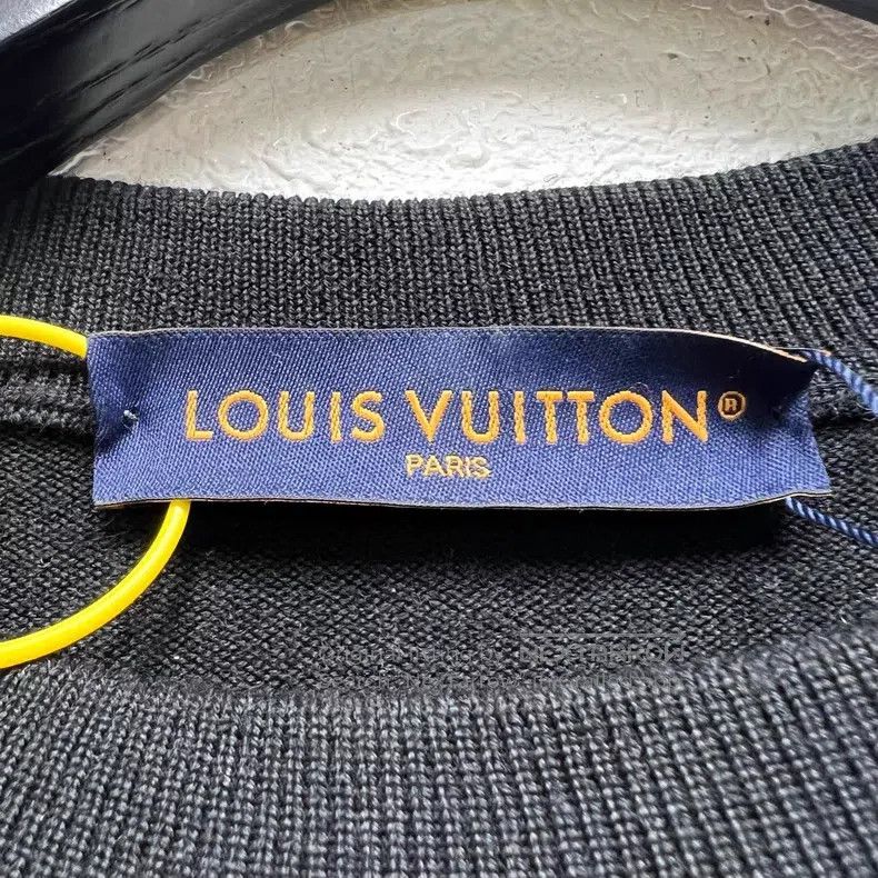 Louis Vuitton Louis Vuitton SS23 intarsia abstract crewneck long-sleeve Size US L / EU 52-54 / 3 - 3 Thumbnail