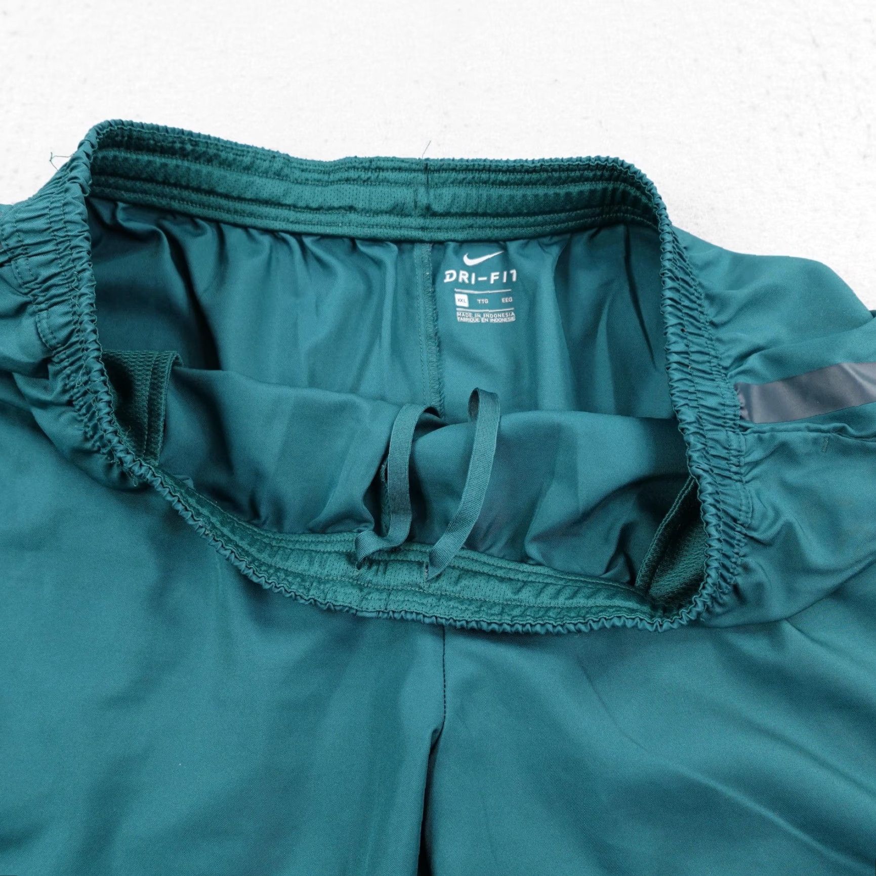 Nike Nike Shorts Mens 2XL Green Dri Fit Performance Athletic Workout Gym Basketball Shorts Size US 39 - 3 Thumbnail