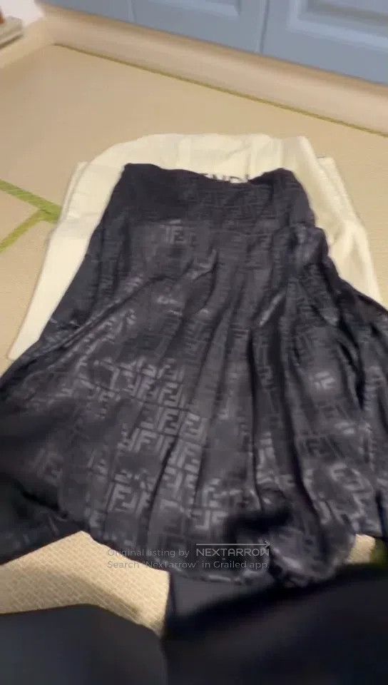 Fendi Fendi Monogrammed Double F Vintage Floral Skirt Size 26" / US 2 / IT 38 - 1 Thumbnail