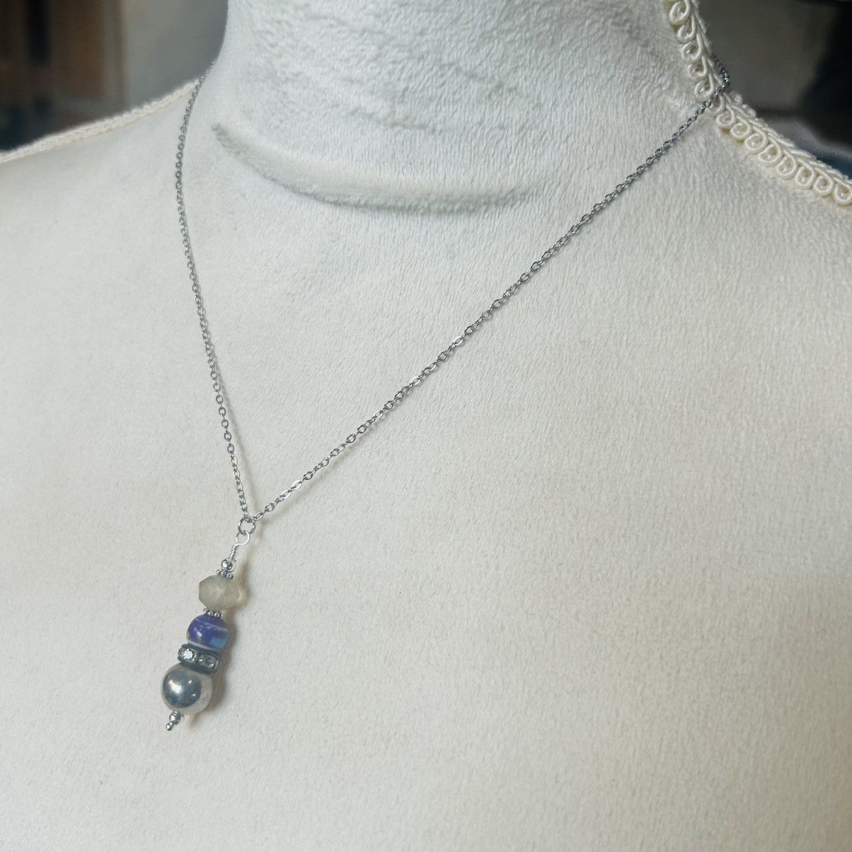 Handmade Handcrafted art glass bead drop pendant on chain necklace Size ONE SIZE - 4 Thumbnail