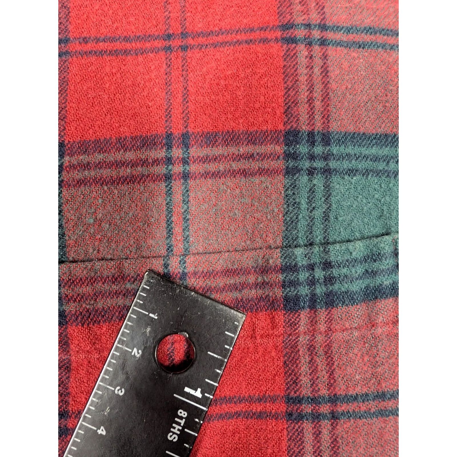 Vintage LL Bean Shirt Mens LT Red Plaid Flannel Long Sleeve Button Front Casual Size US L / EU 52-54 / 3 - 5 Thumbnail