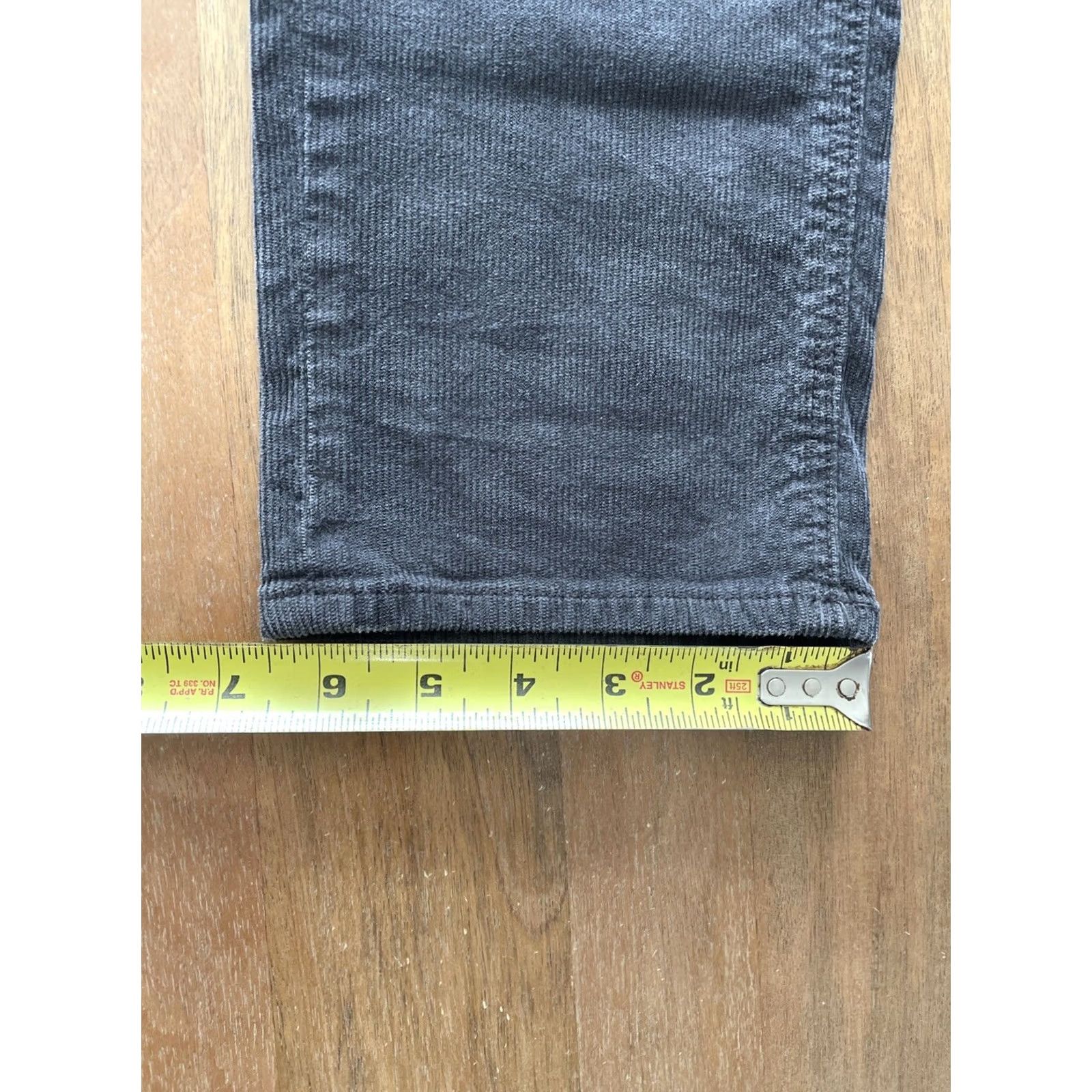 American Eagle Outfitters American Eagle Mom Straight Jean Women 2R (27x28) Black High RIse Corduroy Pants Size 26" / US 2 / IT 38 - 8 Thumbnail
