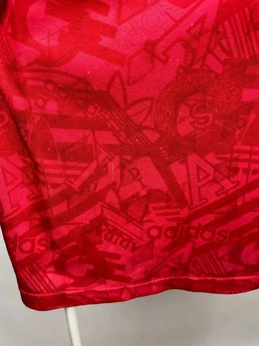 Adidas Adidas vintage T-shirt monogram big neck size M oversize Size US M / EU 48-50 / 2 - 6 Thumbnail
