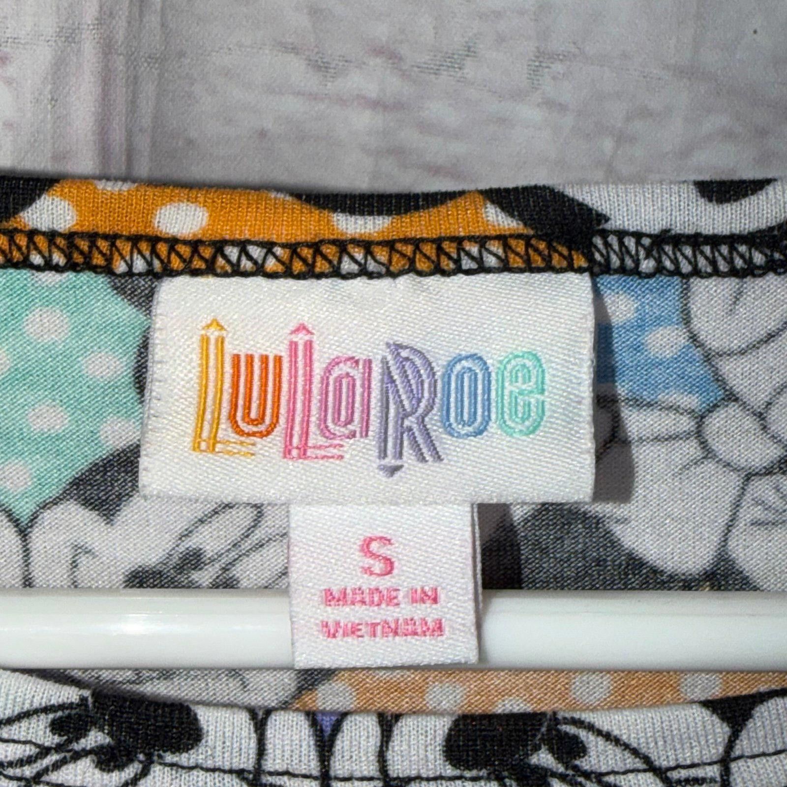 Other LuLaRoe Disney Patterned Tunic Top - Size S Size S / US 4 / IT 40 - 6 Thumbnail