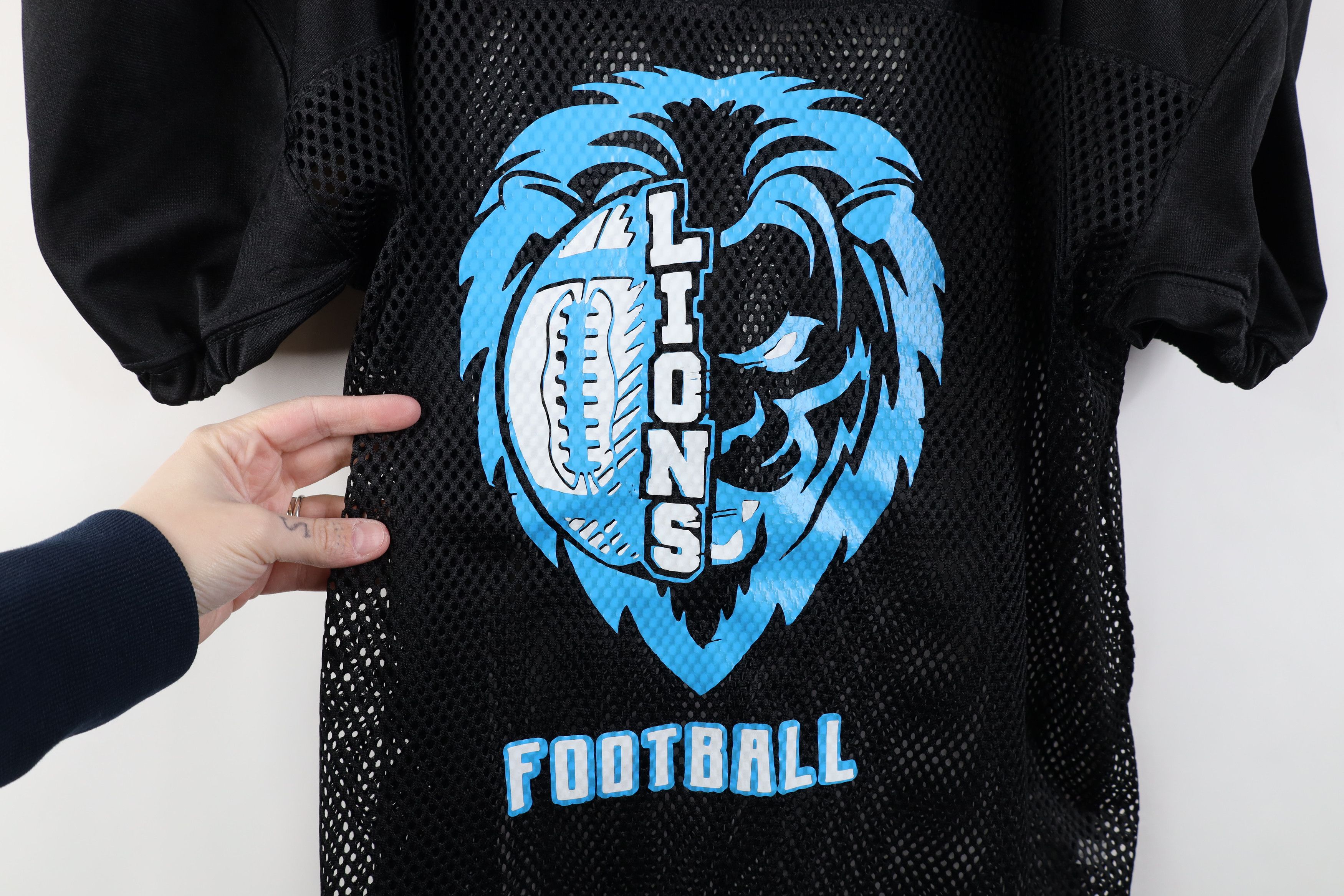 Vintage Vintage Y2K Mesh Detroit Lions Football Jersey Black #70 Size US M / EU 48-50 / 2 - 4 Thumbnail
