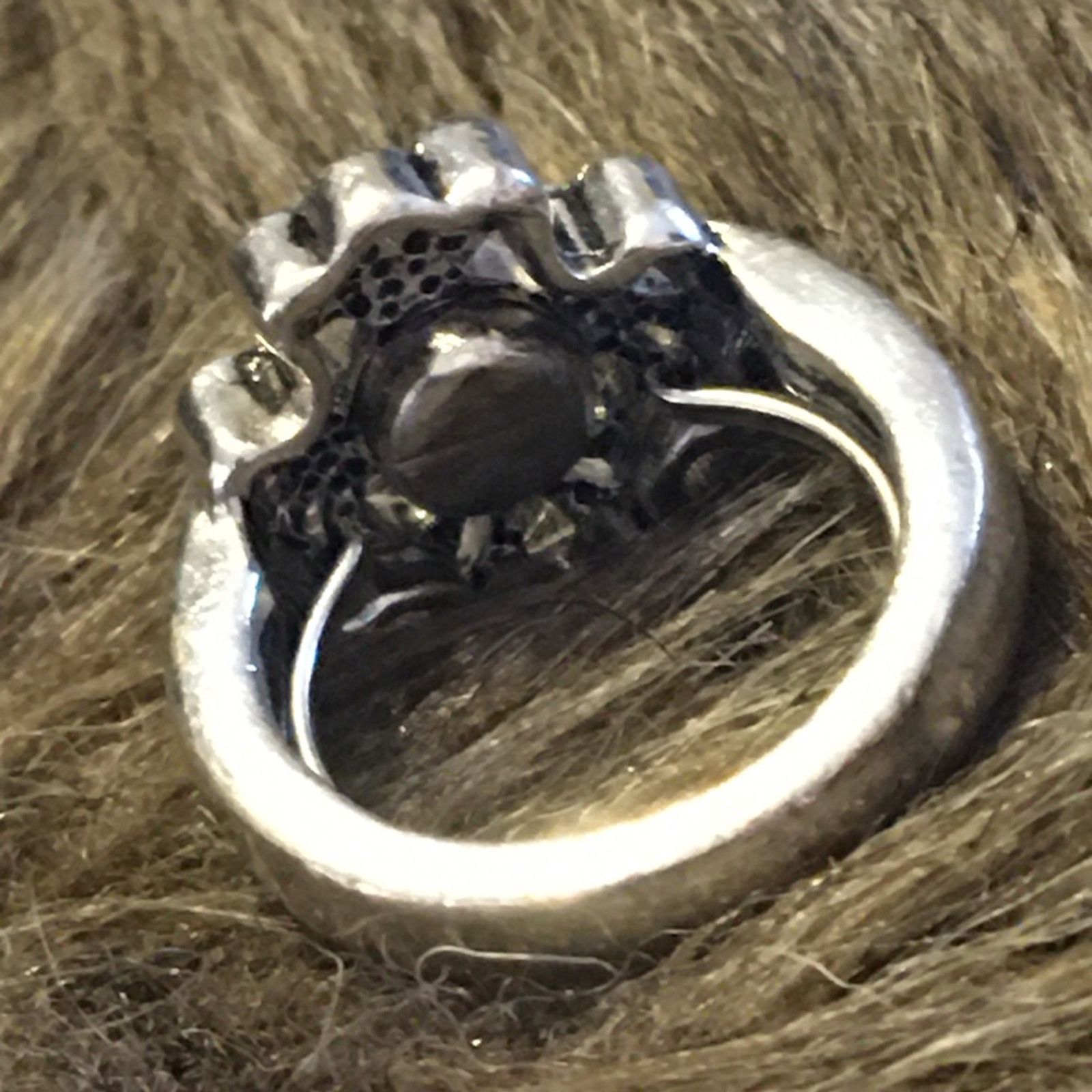 Vintage Ladies vintage silver plated filigree design ring Size ONE SIZE - 6 Thumbnail