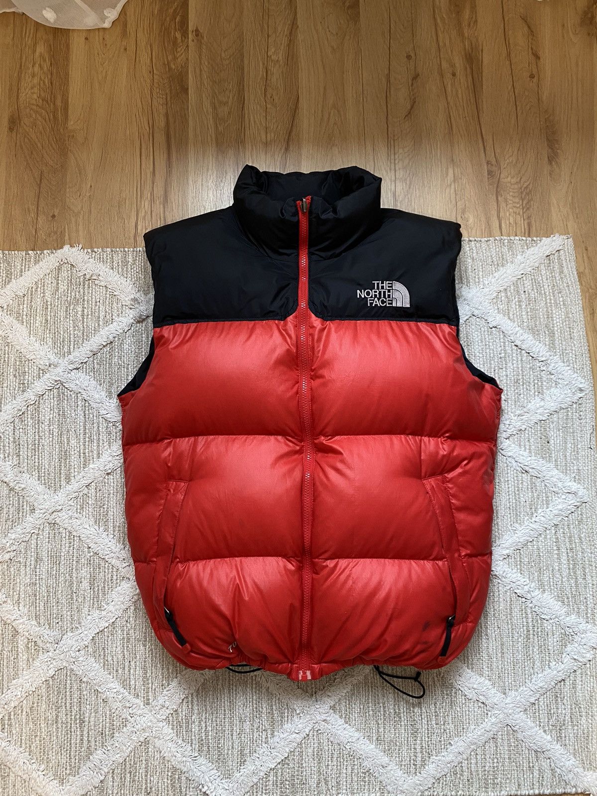 image of The North Face Nuptse Red 700 Puffer Vest Gilet Vintage, Men's (Size Large)