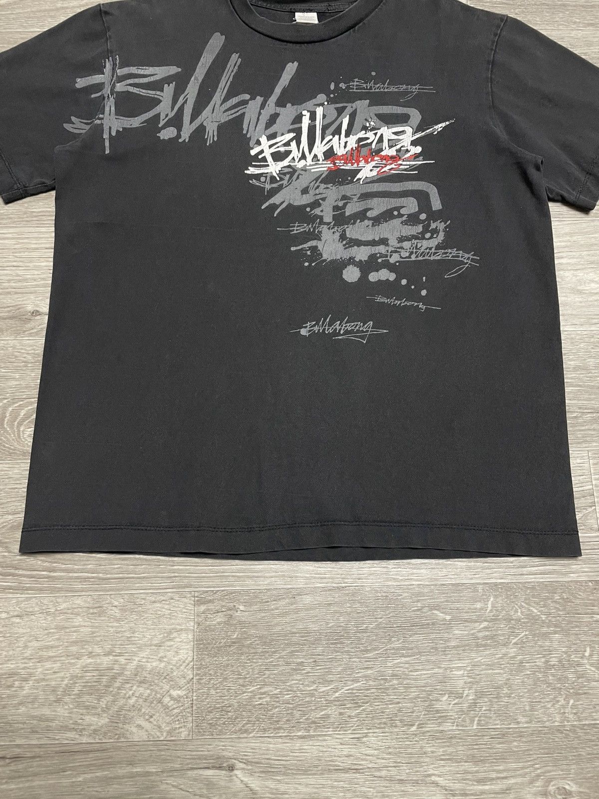 Billabong Vintage Billabong Surf Style T-Shirt 90s Size US S / EU 44-46 / 1 - 3 Thumbnail