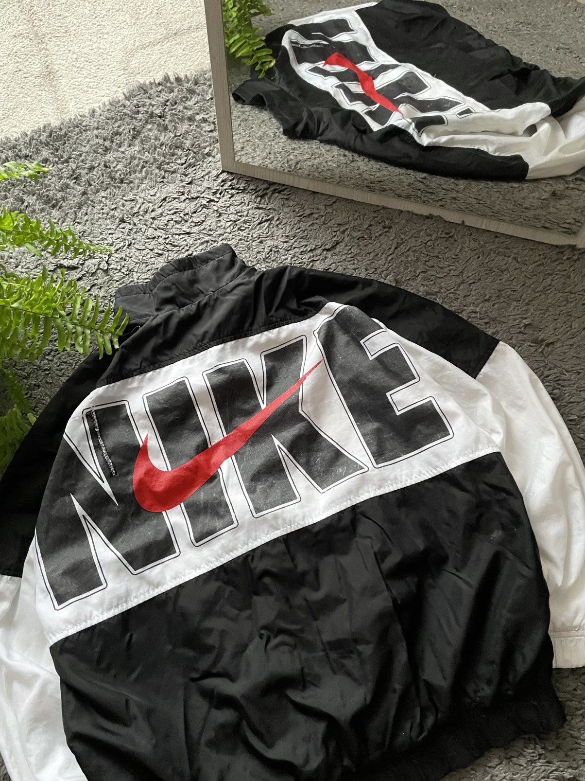 Nike × Vintage 90s Nike Vintage Light Jacket Streetwear Big Logo Swoosh Y2k Size US S / EU 44-46 / 1 - 5 Thumbnail