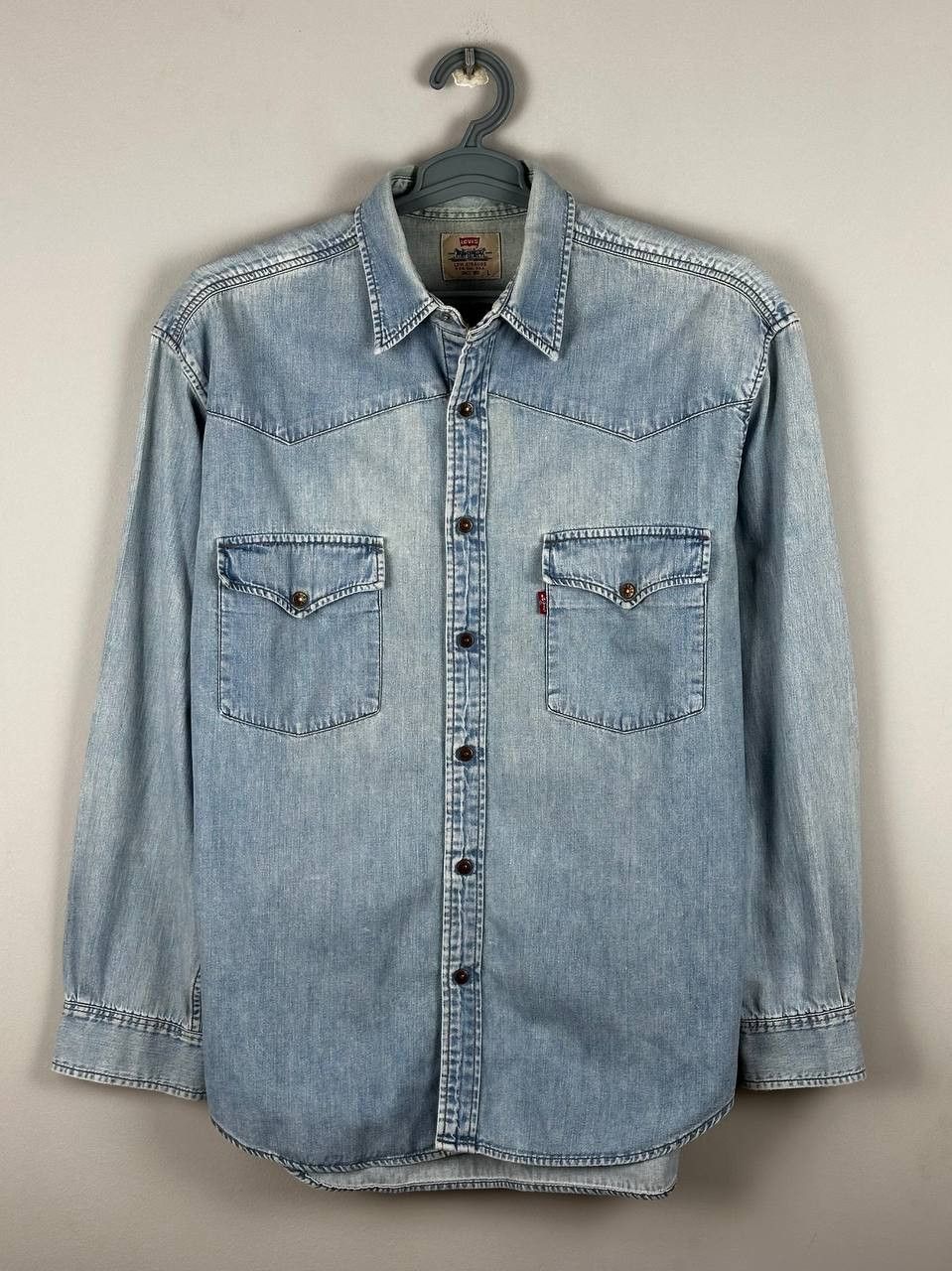 Levi's Mens Levi’s Vintage Shirt Long Sleeve Size L Jeans Size US L / EU 52-54 / 3 - 1 Thumbnail