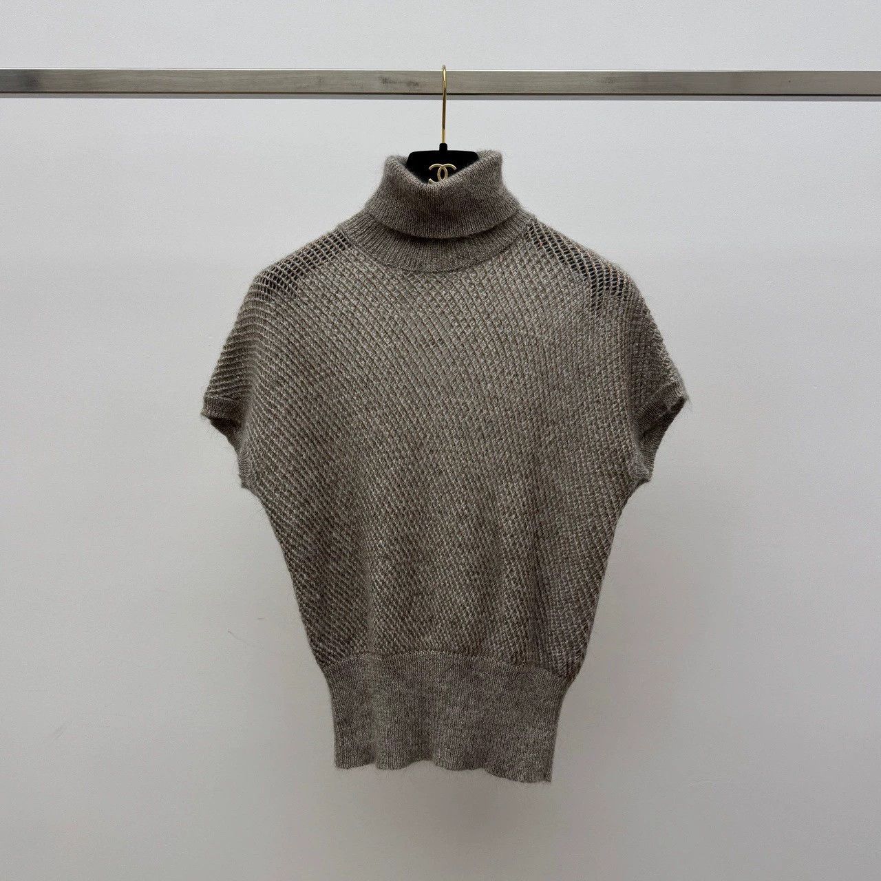 Brunello Cucinelli Brunello Cucinelli Metallic Knit Vest S - dmc Size US S / EU 44-46 / 1 - 1 Thumbnail