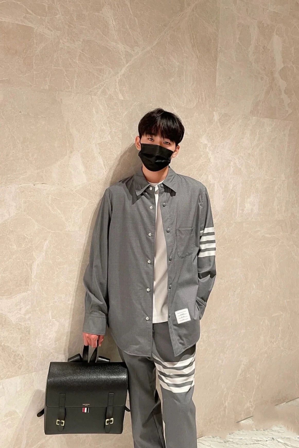 Thom Browne Thom Browne Men's Classic 4-Bar Mid Gray Wool Jacket Size 2 Size US M / EU 48-50 / 2 - 9 Thumbnail
