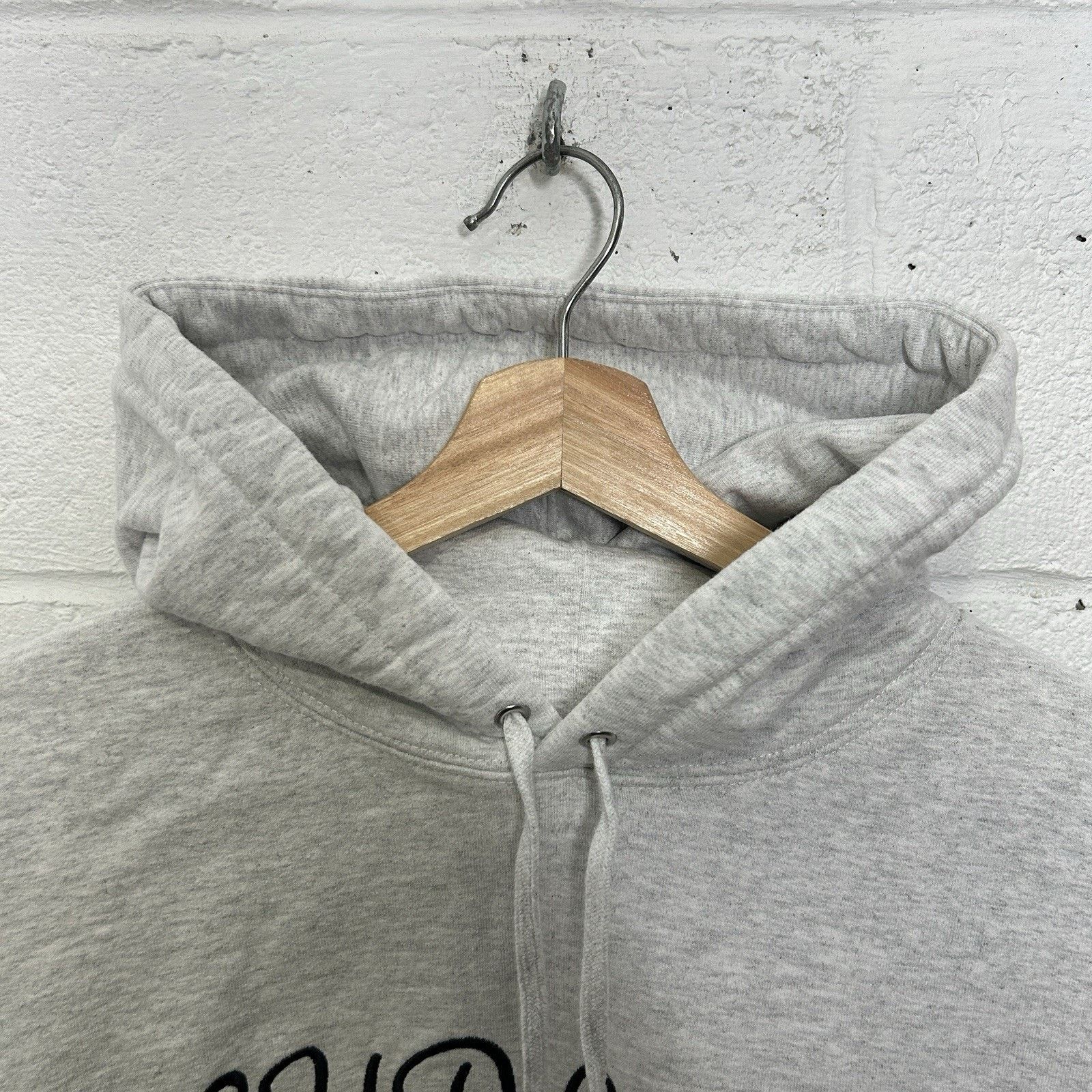 Supreme Supreme Script Hooded Pullover “Ash Grey” SS23 Size US M / EU 48-50 / 2 - 4 Thumbnail