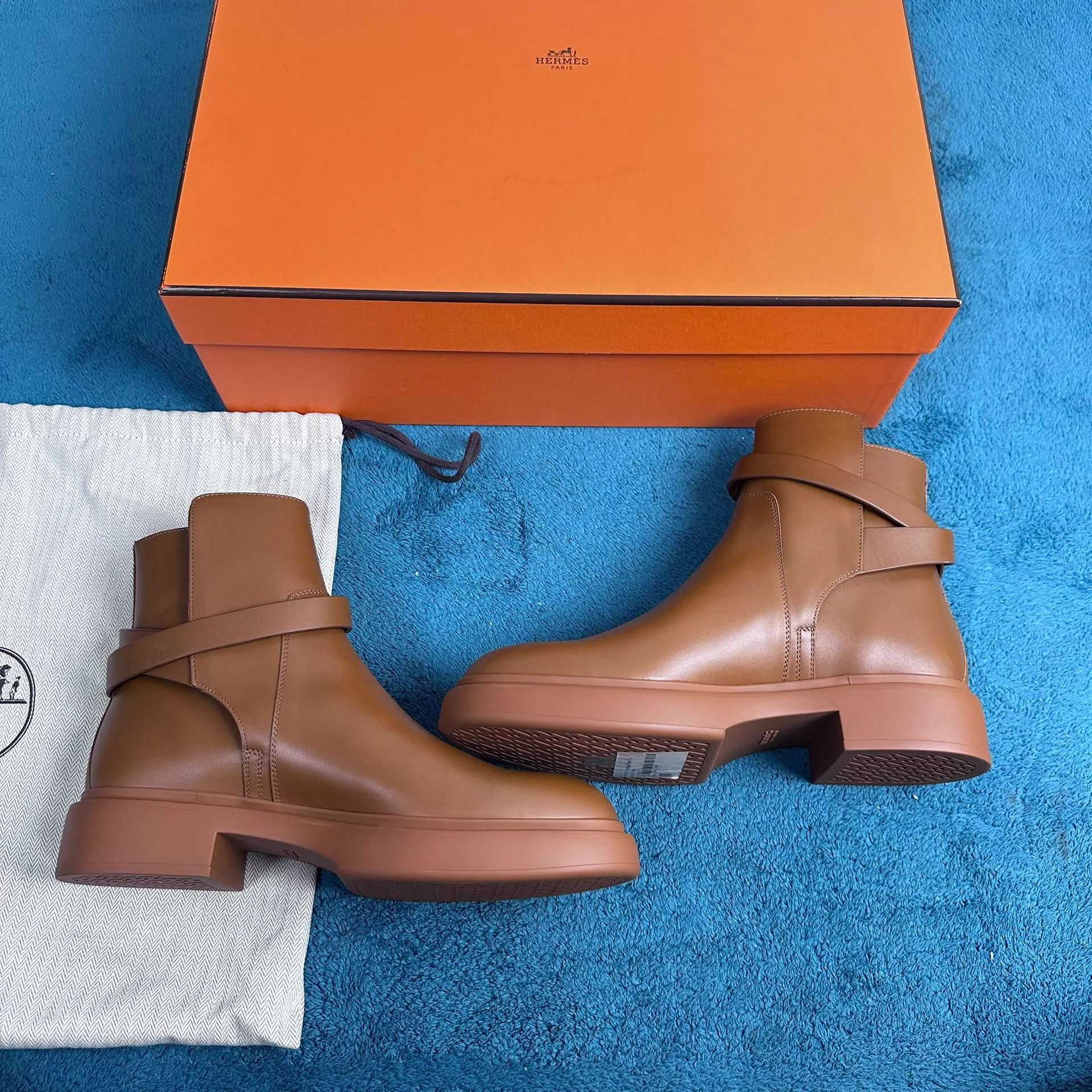 Hermes Hermès VEO Vintage Calfskin Short Brown Boots Size US 7.5 / IT 37.5 - 3 Thumbnail