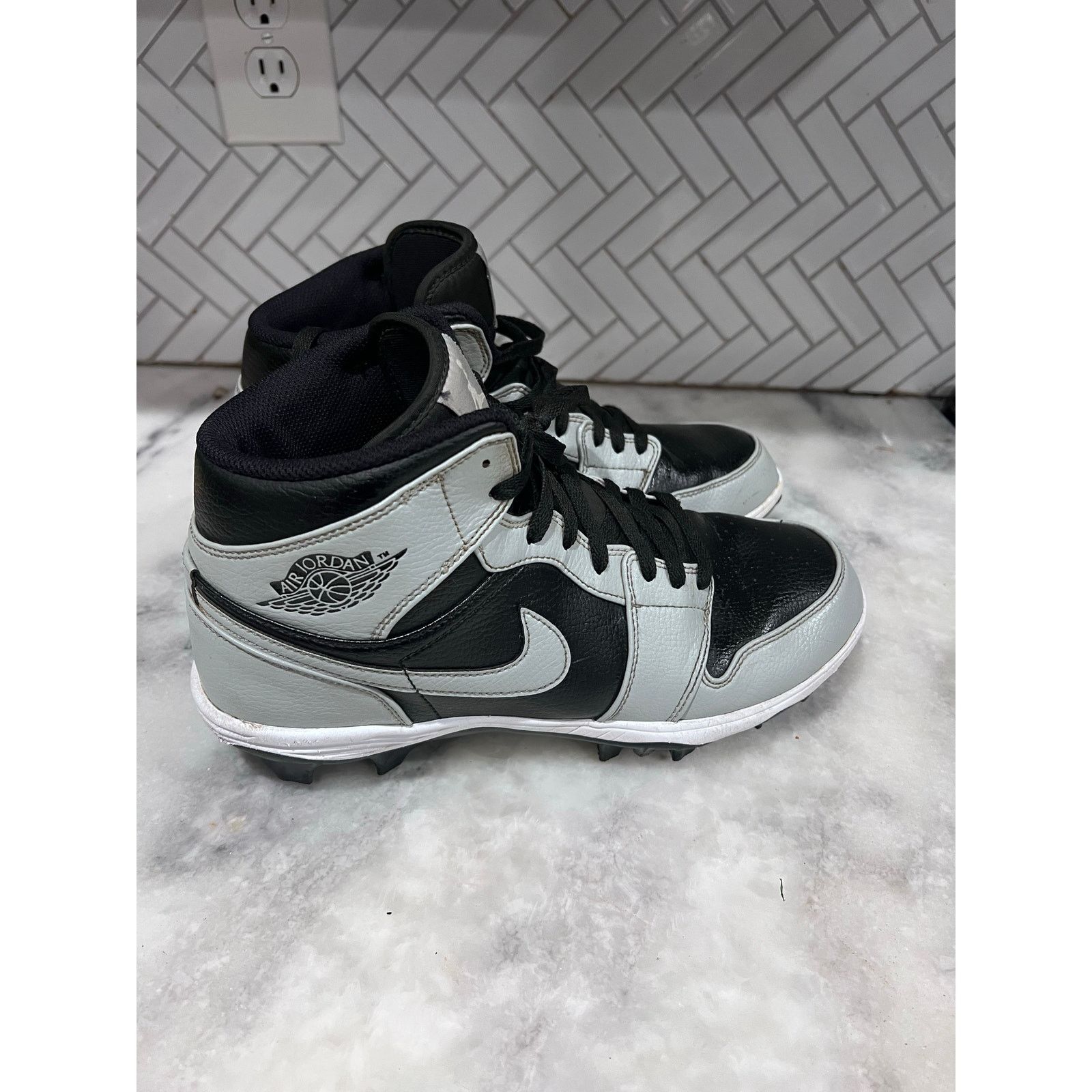 Jordan Brand Jordan 1 Mid TD 10.5 Football Cleats Shadow 2.0 FJ6805-002 Size US 10.5 / EU 43-44 - 7 Thumbnail