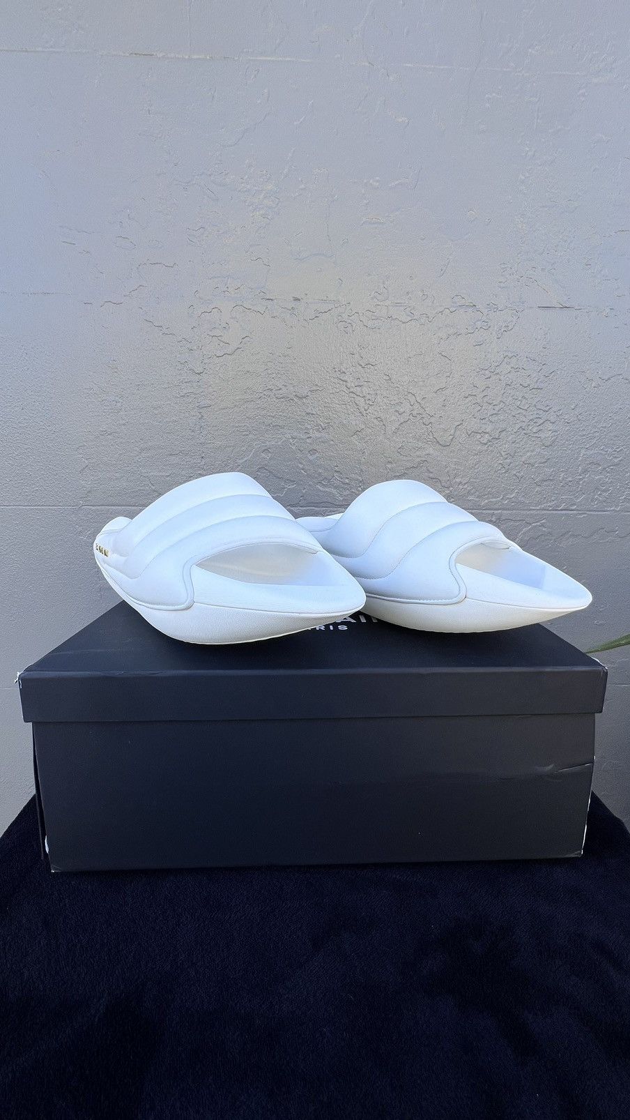 Balmain Balmain White B-IT Mules Sandals Slip Ons 42 Size US 9 / EU 42 - 1 Thumbnail